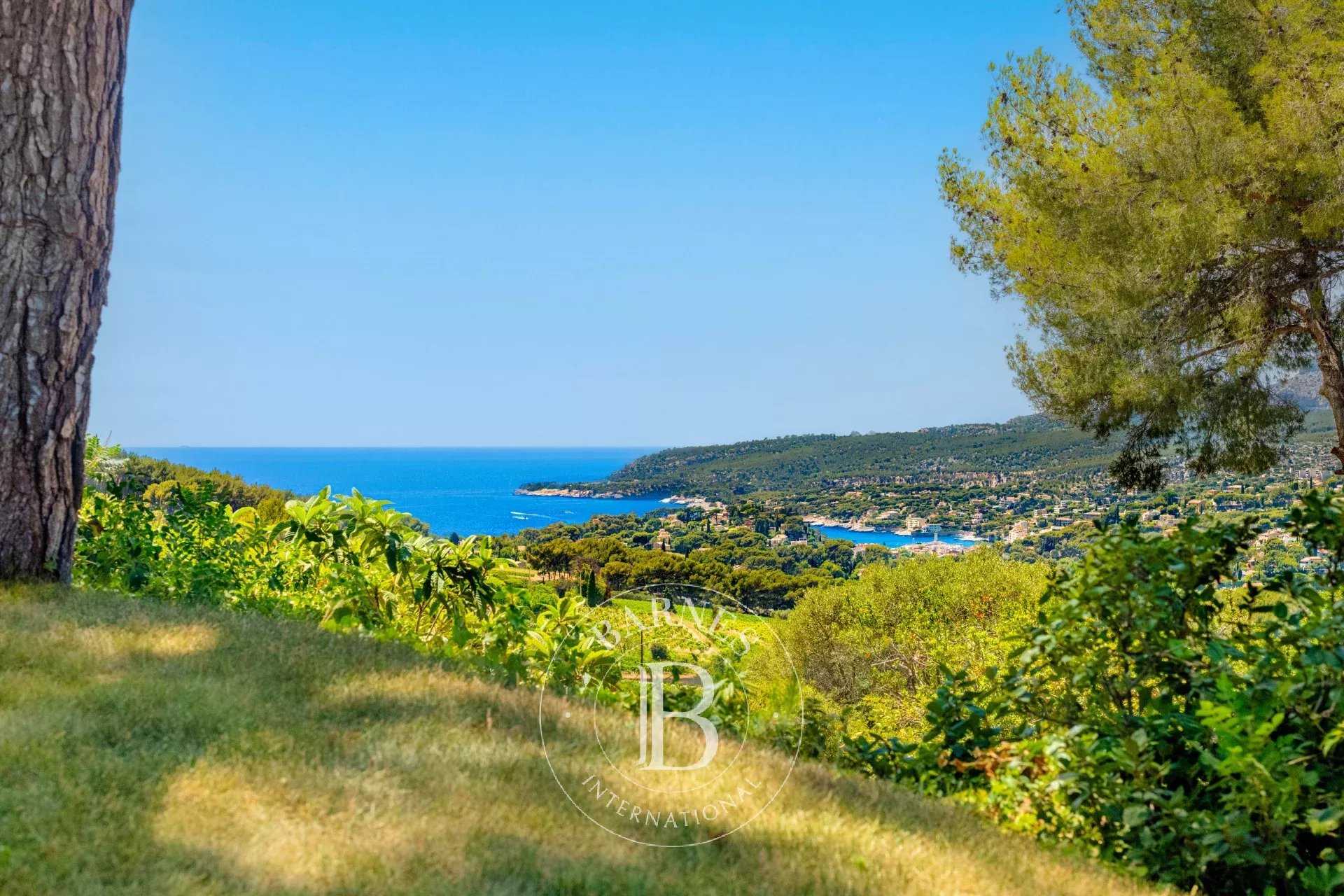 Cassis  - Property 4 Bedrooms