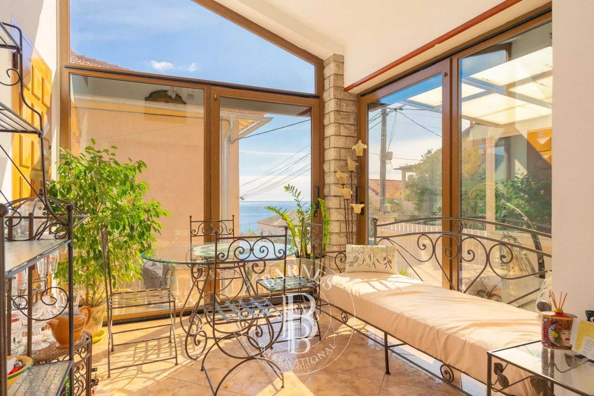 Cassis  - Maison 7 Pi&egrave;ces 4 Chambres