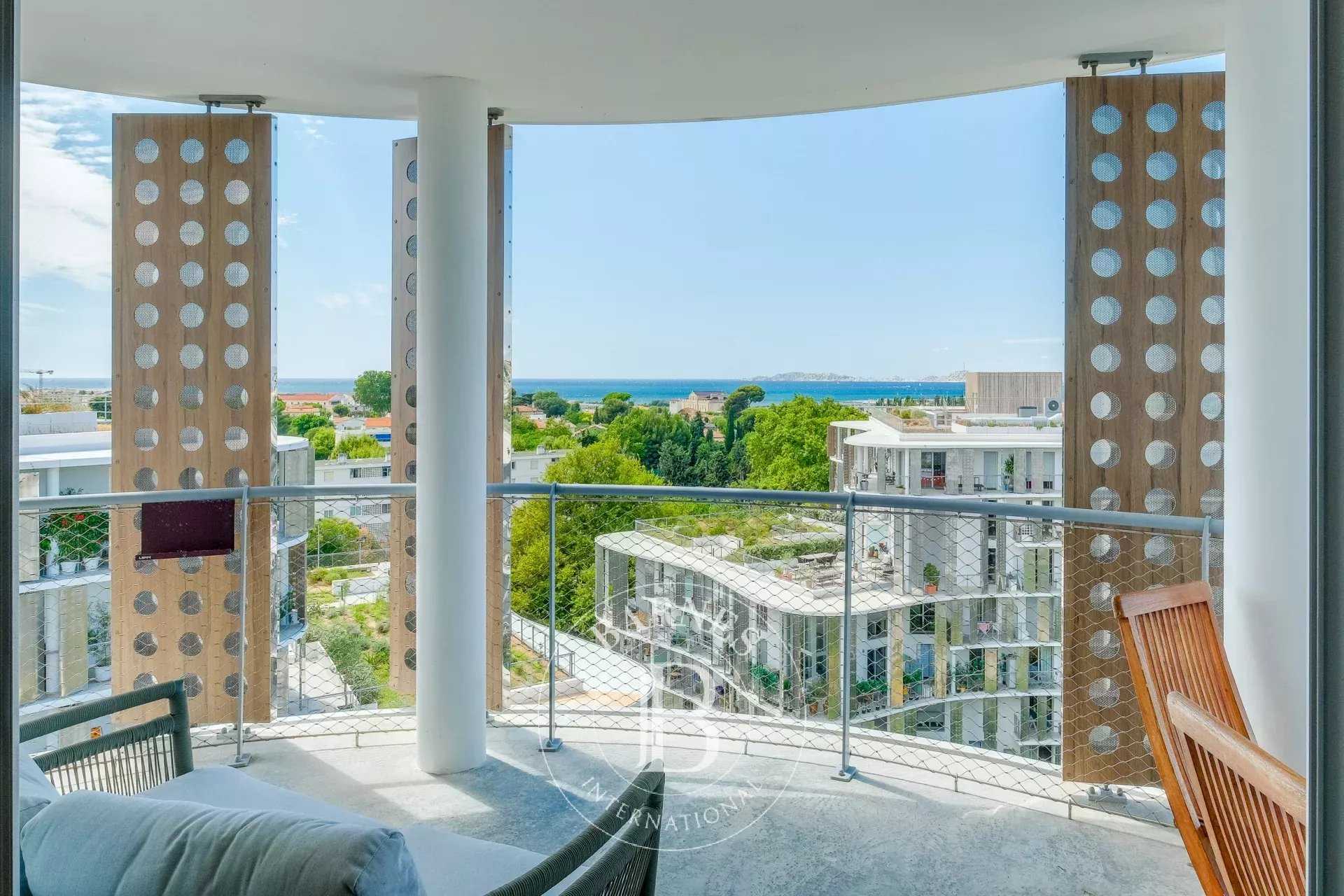 Apartment Marseille 13008  -  ref 86115753 (picture 1)