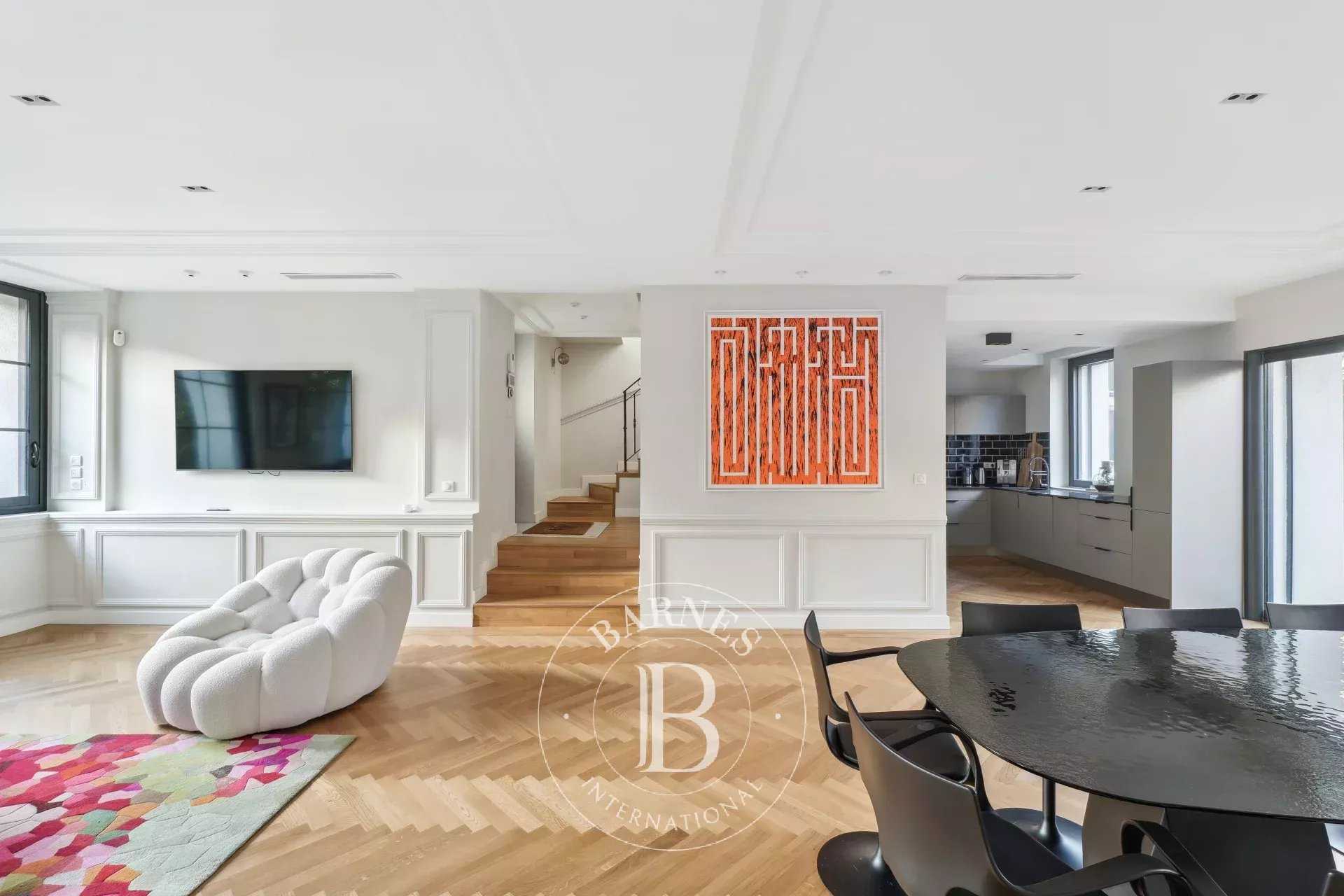 Maison Marseille 13008  -  ref 84193002 (picture 1)