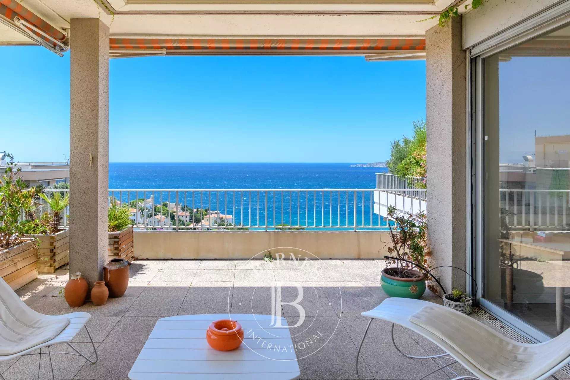 Appartement Marseille 13007  -  ref 85939036 (picture 2)