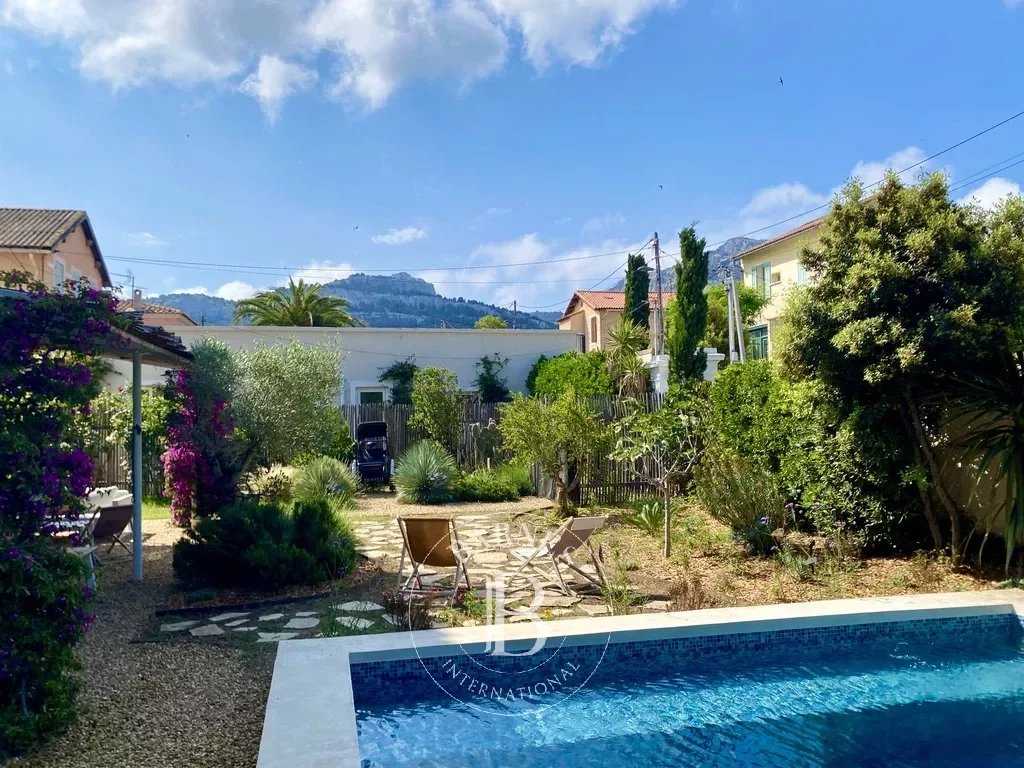 Maison Marseille 13008  -  ref 82658520 (picture 2)