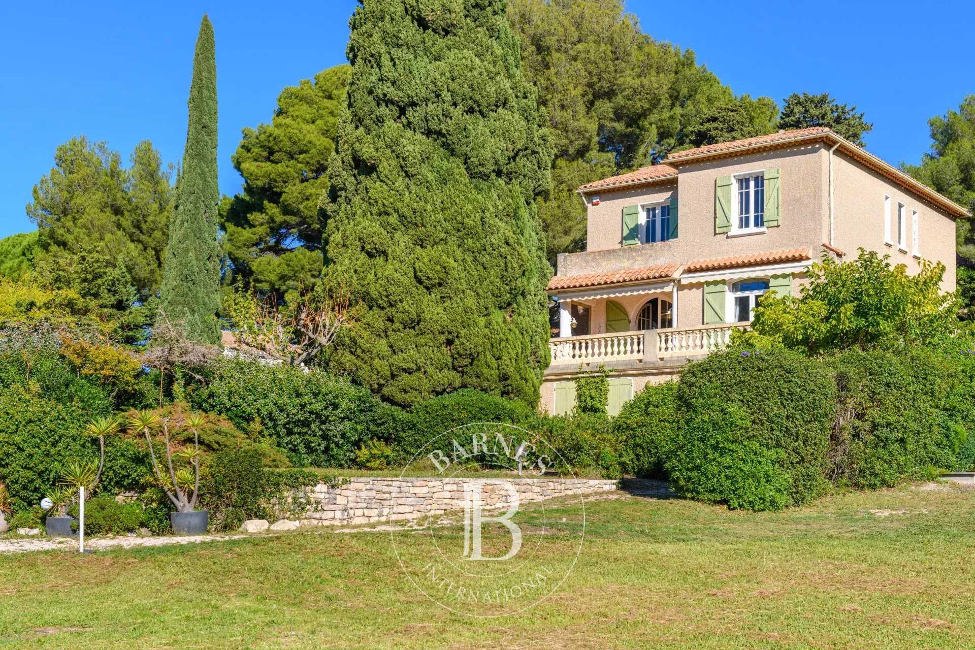 Maison Cassis  -  ref 86770846 (picture 1)