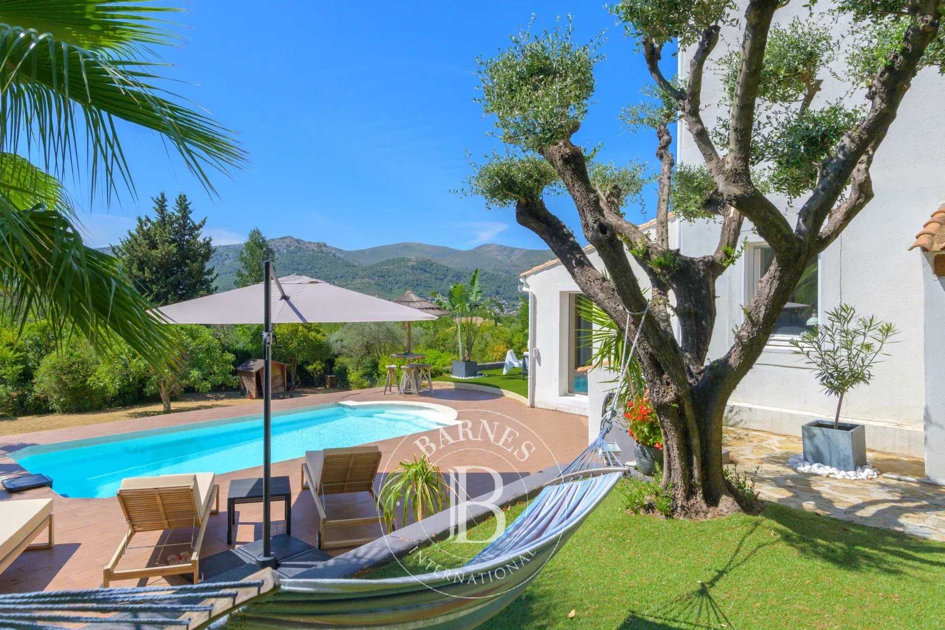 Villa Marseille 13011  -  ref 86141636 (picture 1)
