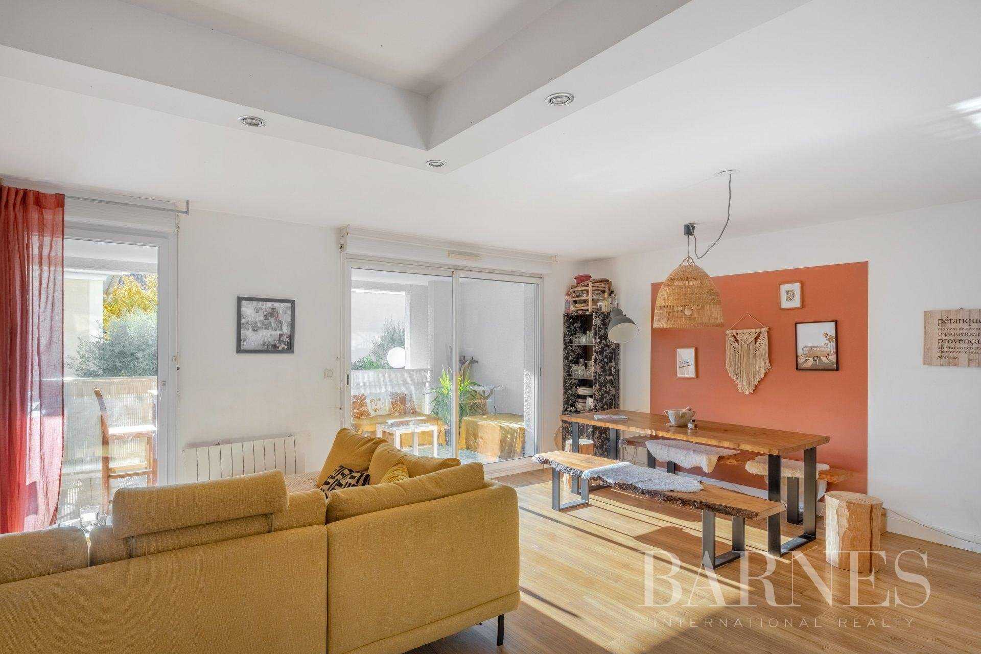 Apartment Marseille 13009  -  ref 7714033 (picture 2)