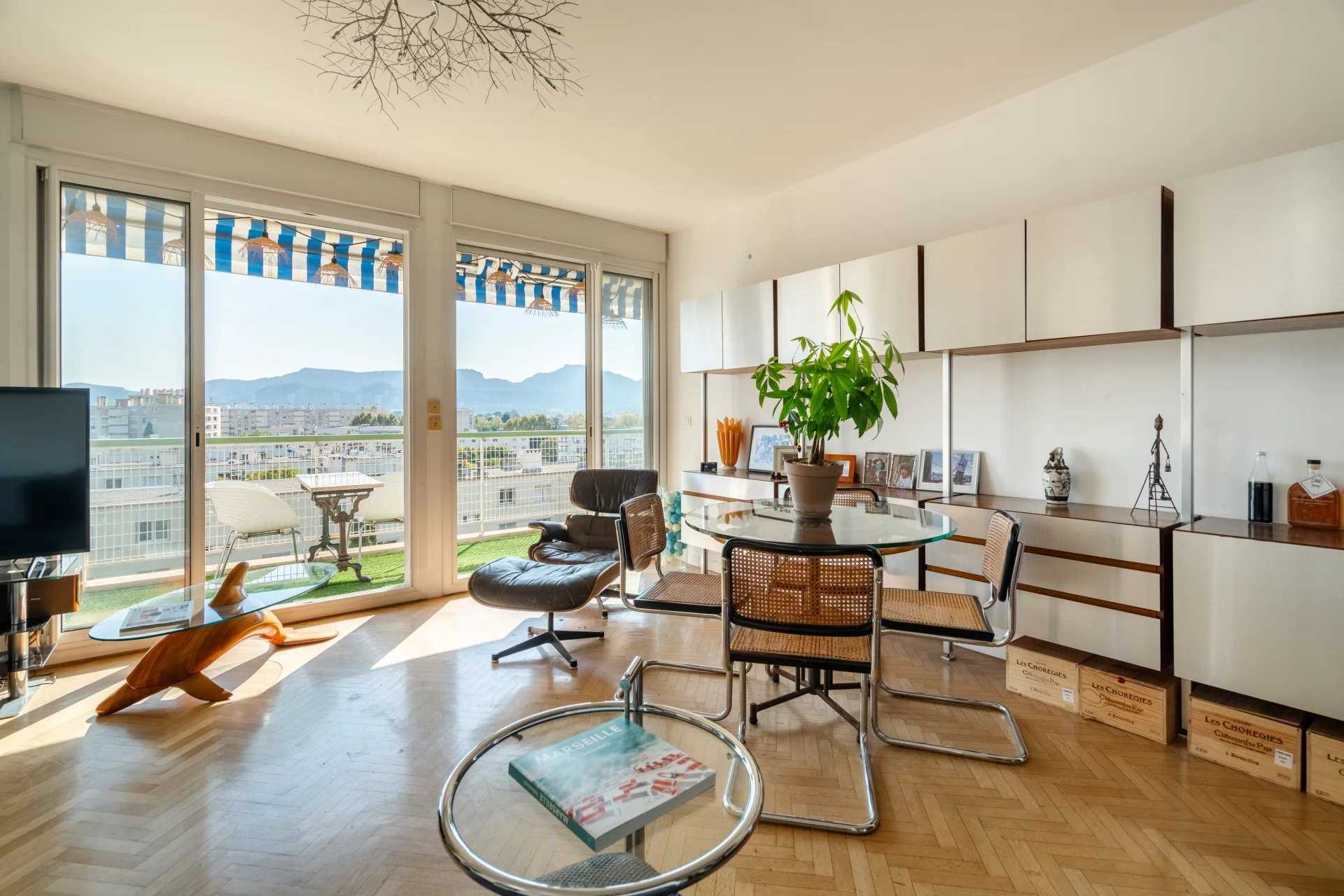 Apartment Marseille 13008  -  ref 86377085 (picture 1)