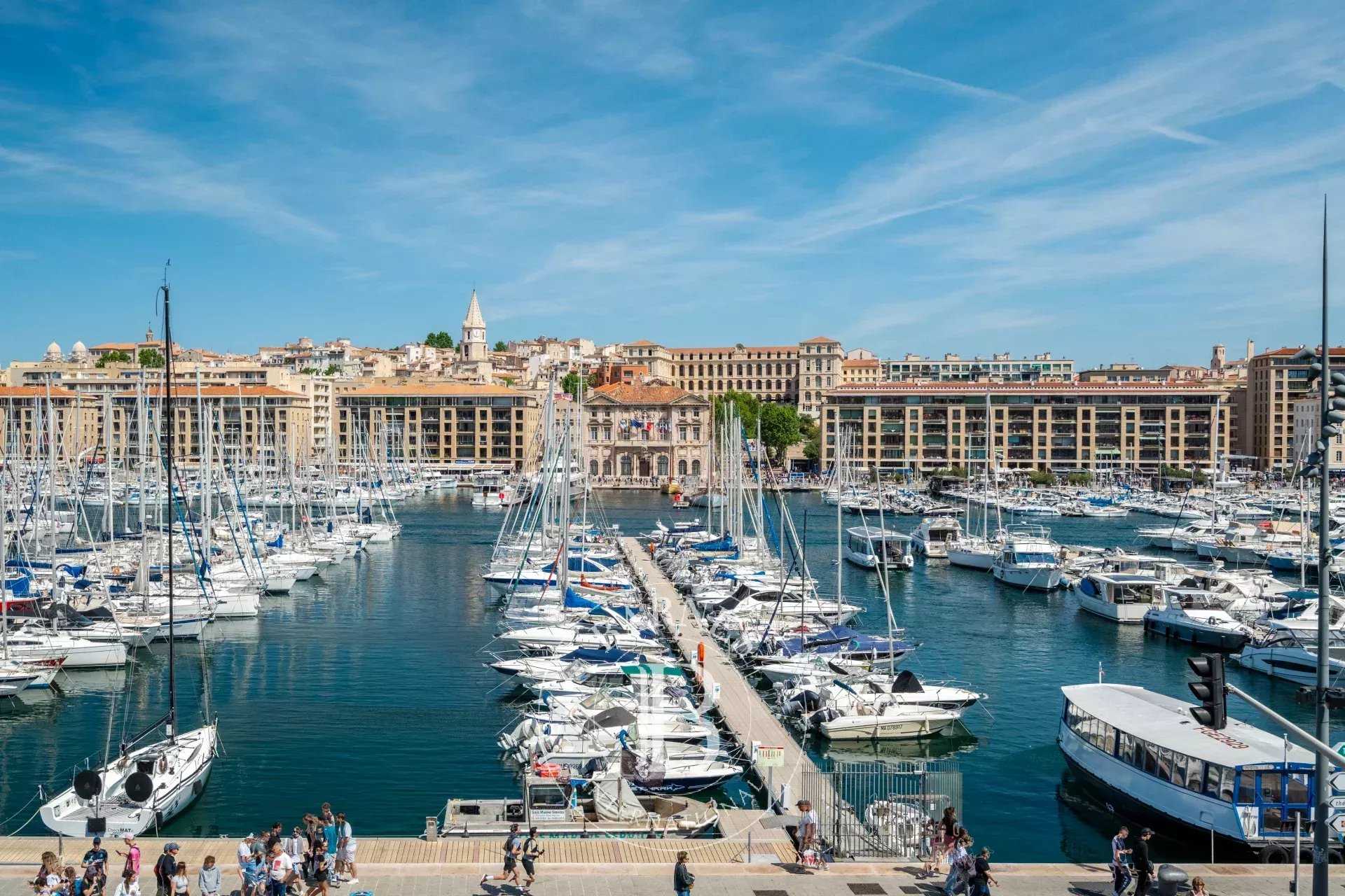 Appartement Marseille 13007  -  ref 85956477 (picture 1)