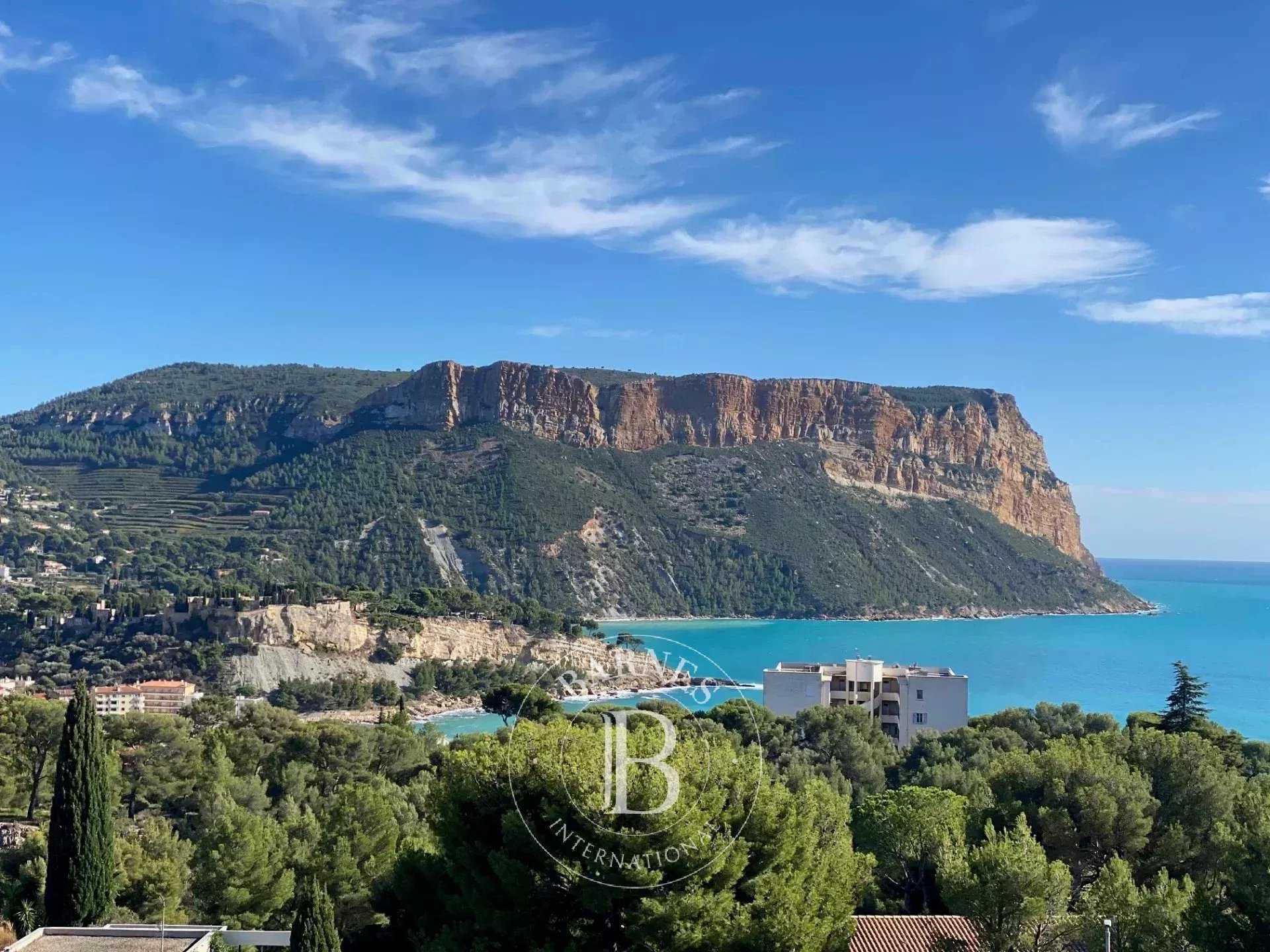 Maison Cassis  -  ref 85366954 (picture 2)