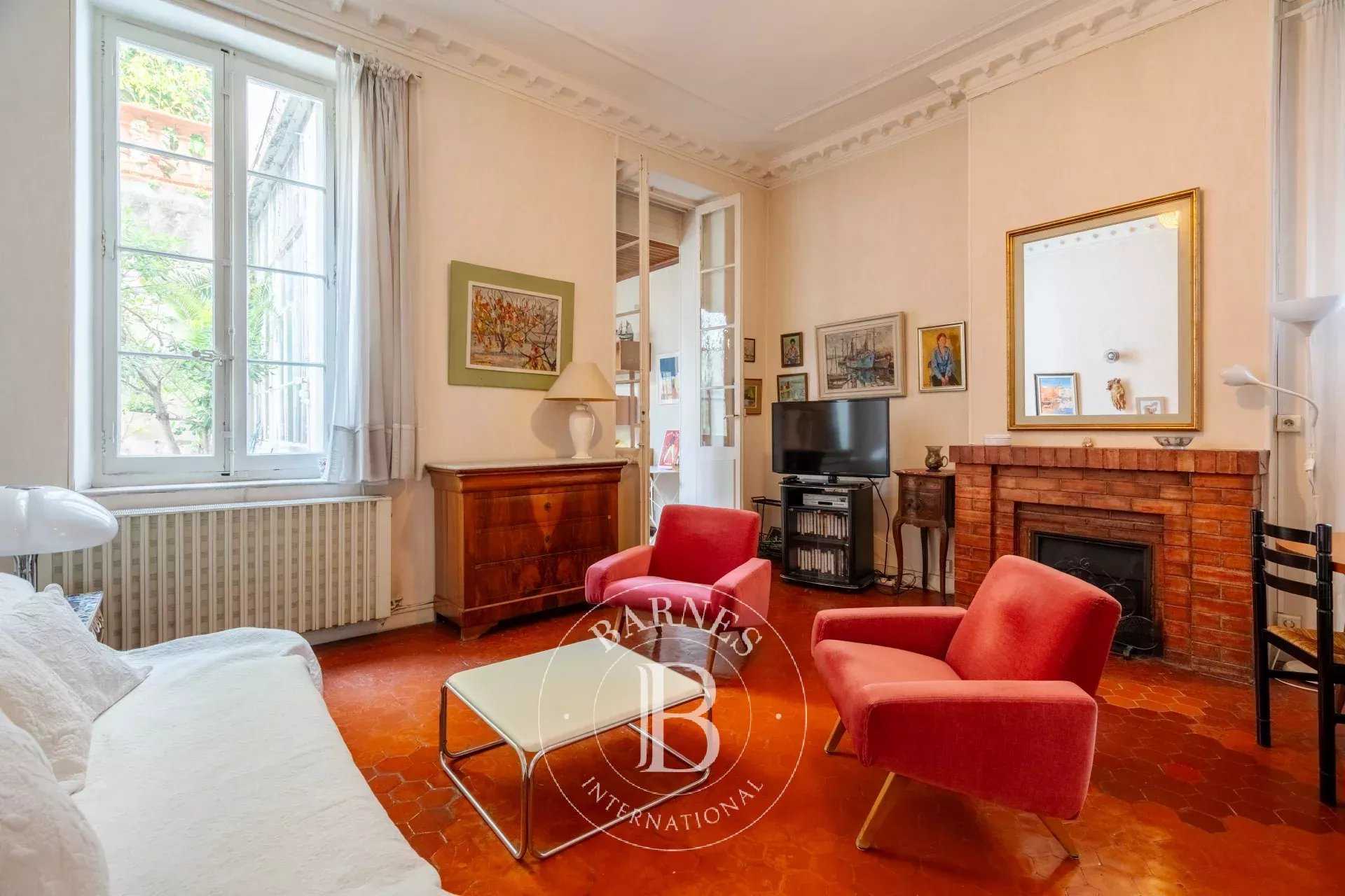 Appartement Marseille 13006  -  ref 85833741 (picture 1)