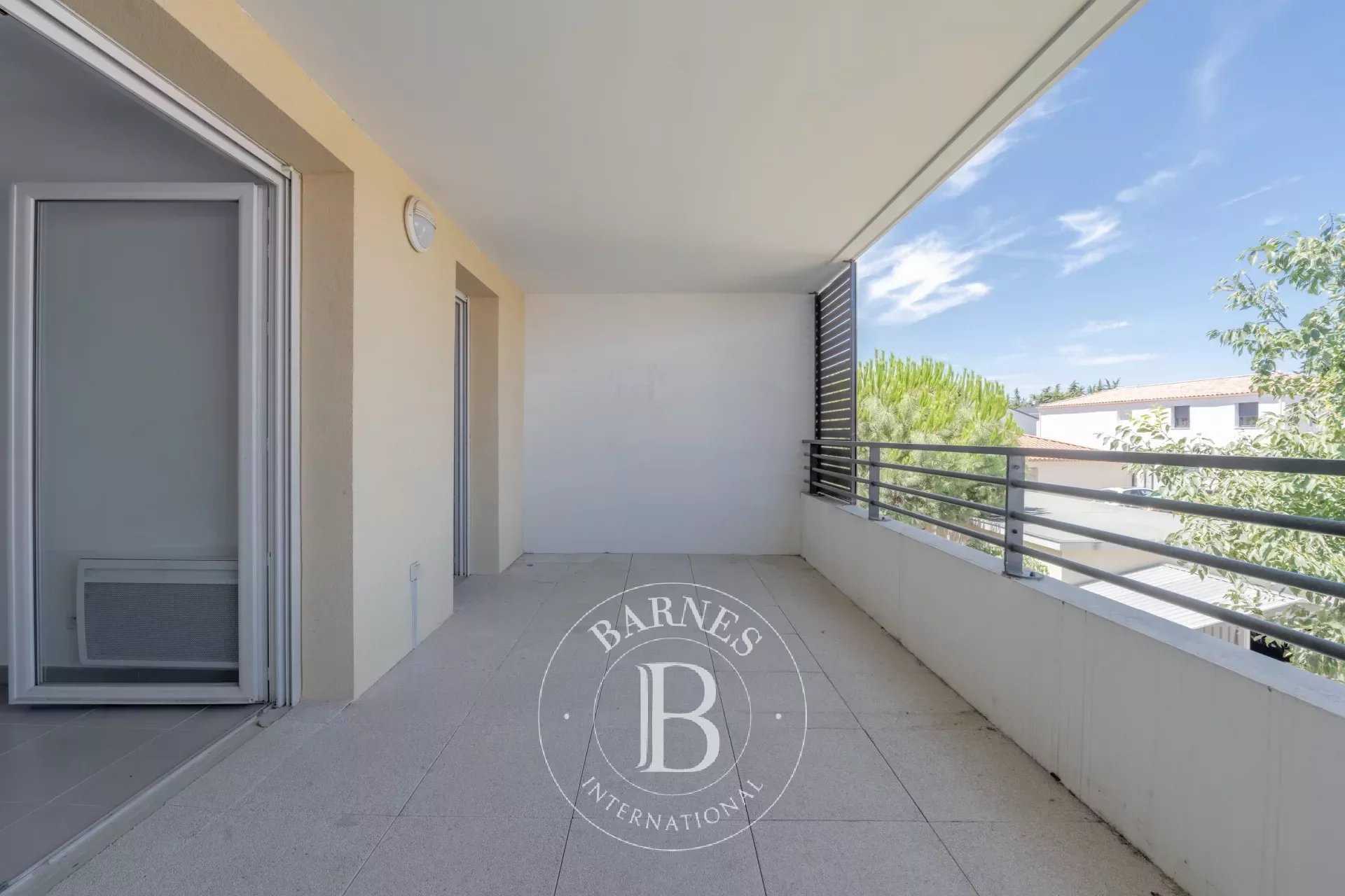 Appartement Châteauneuf-les-Martigues  -  ref 82941274 (picture 2)