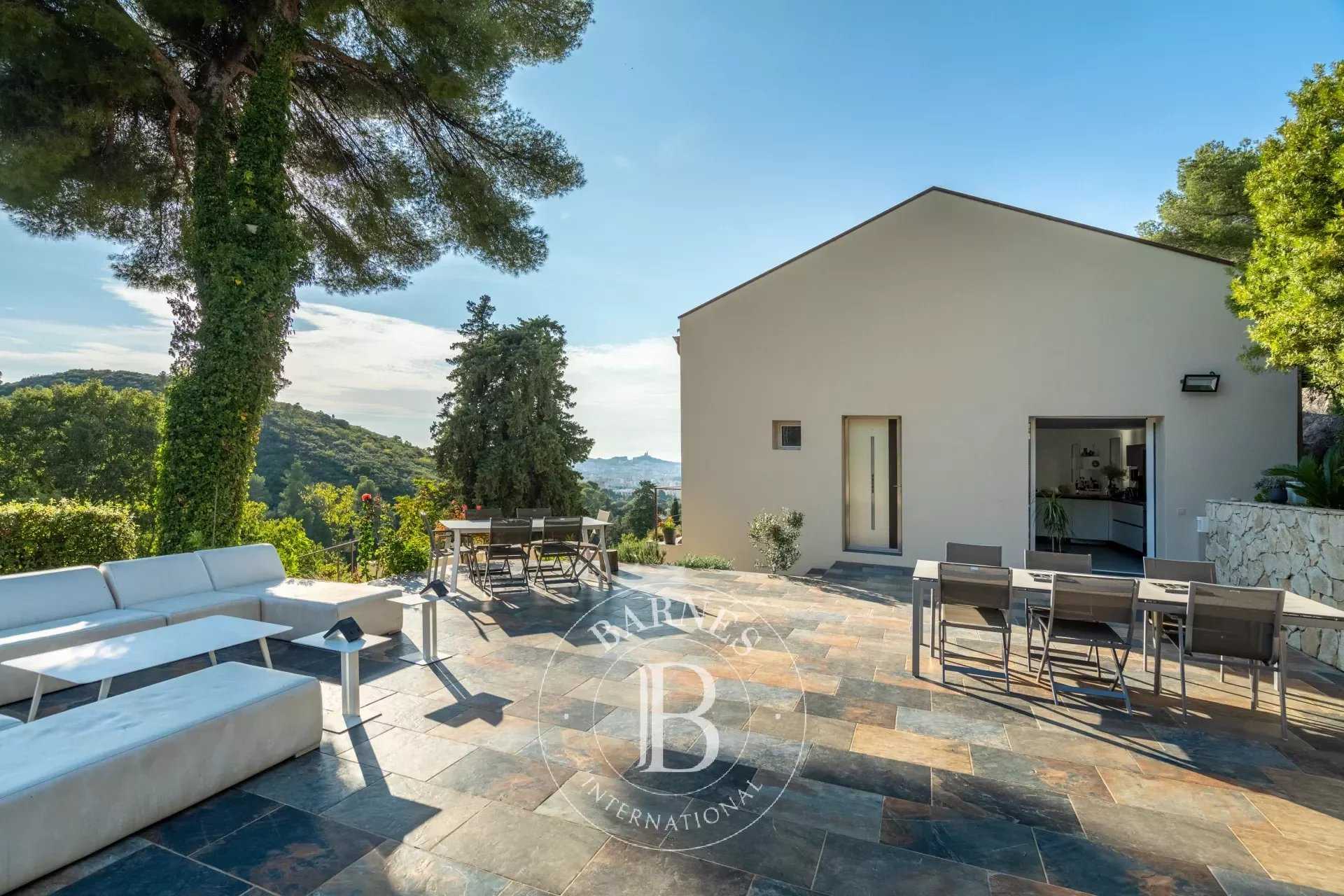 Maison Marseille 13009  -  ref 85294836 (picture 2)