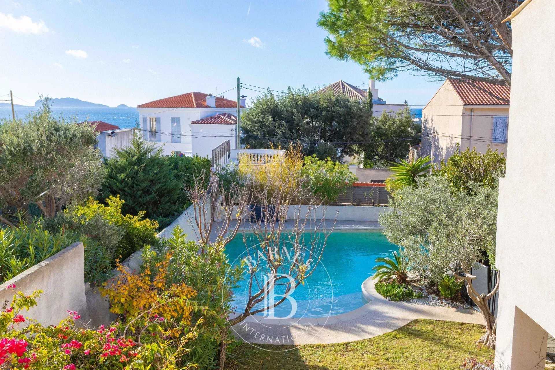 House Marseille 13007  -  ref 86209336 (picture 1)