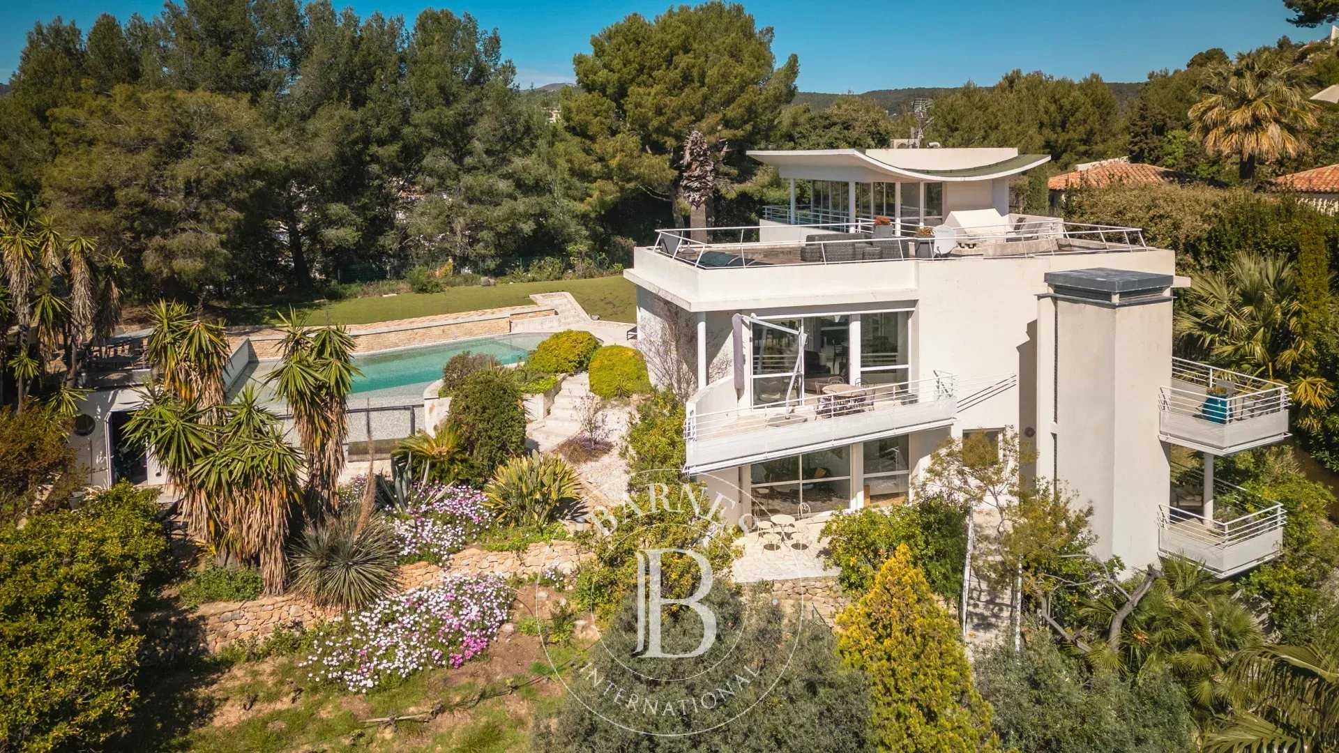 Maison Cassis  -  ref 86884483 (picture 1)