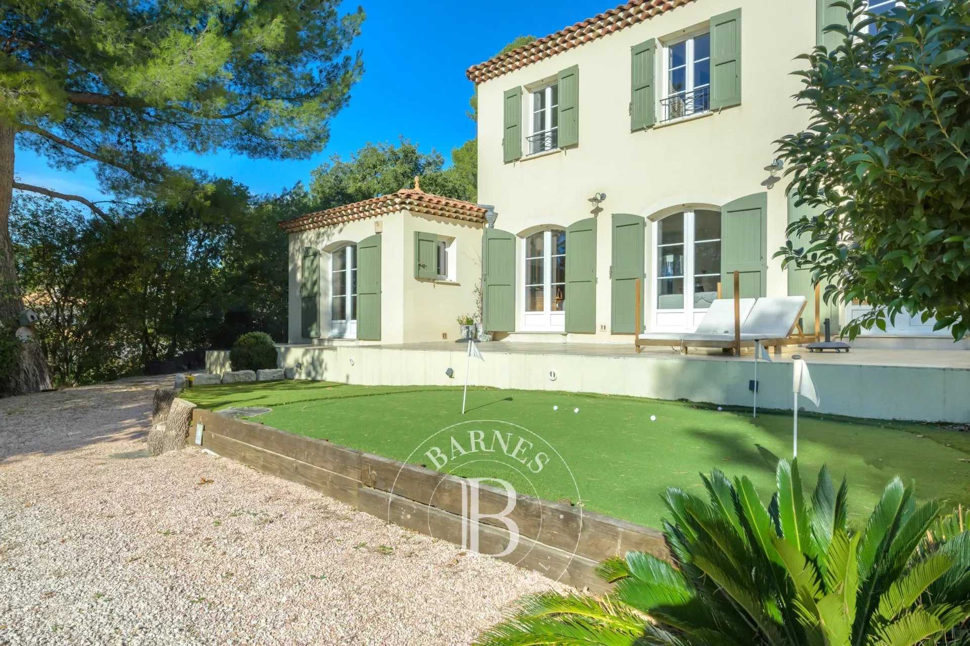 House Aubagne  -  ref 83636922 (picture 2)