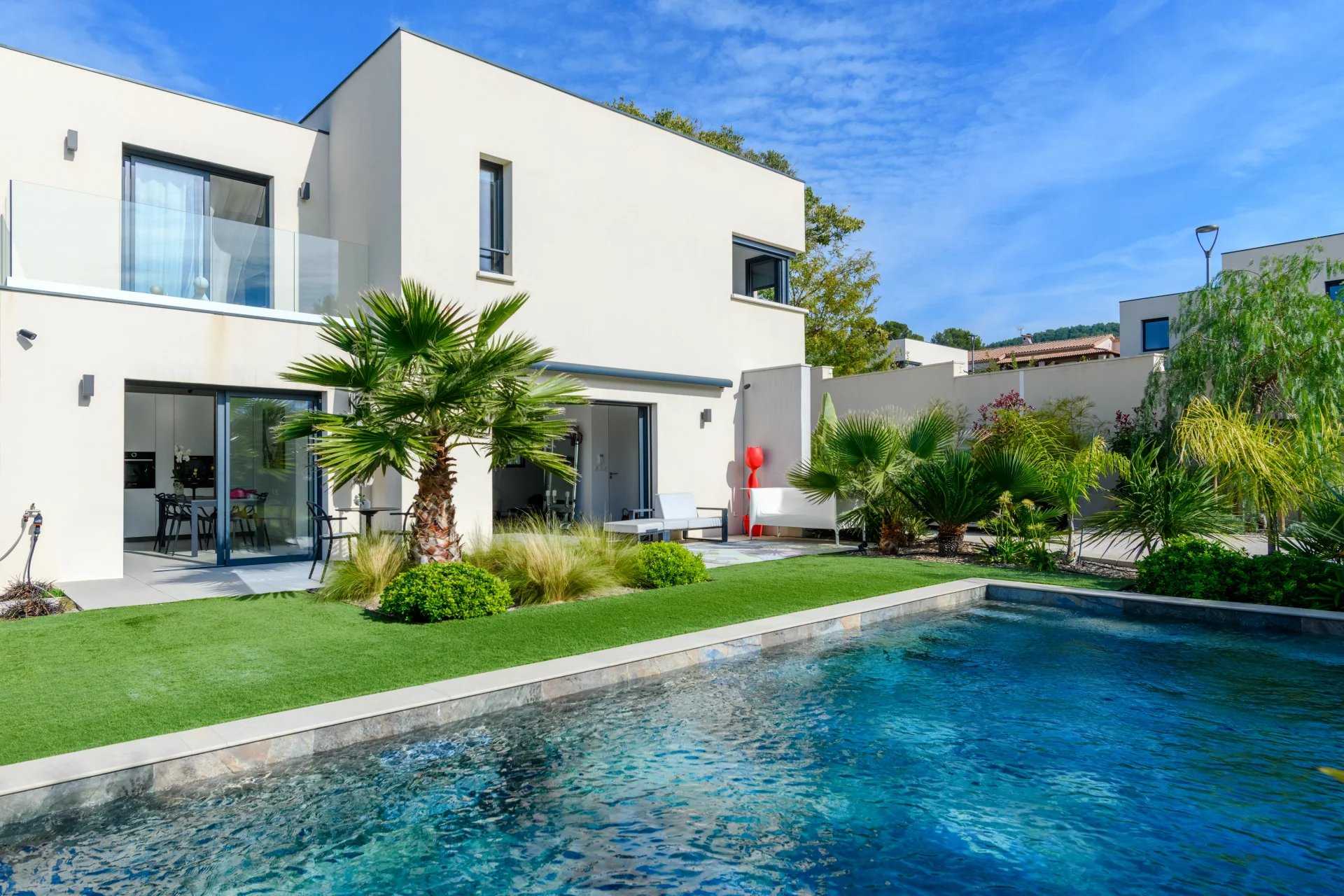 Maison Marseille 13009  -  ref 86346445 (picture 1)