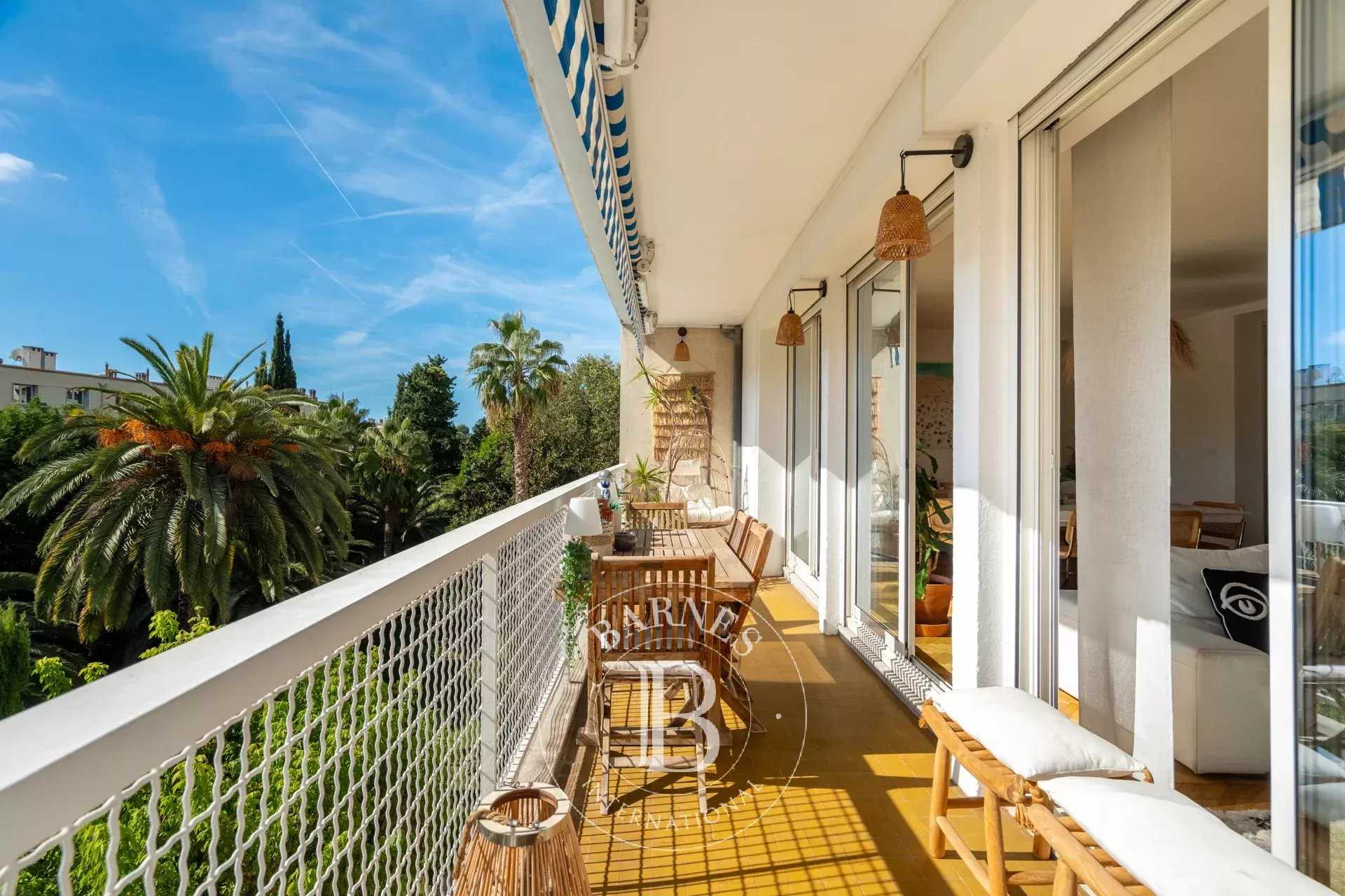 Appartement Marseille 13008  -  ref 86881527 (picture 2)