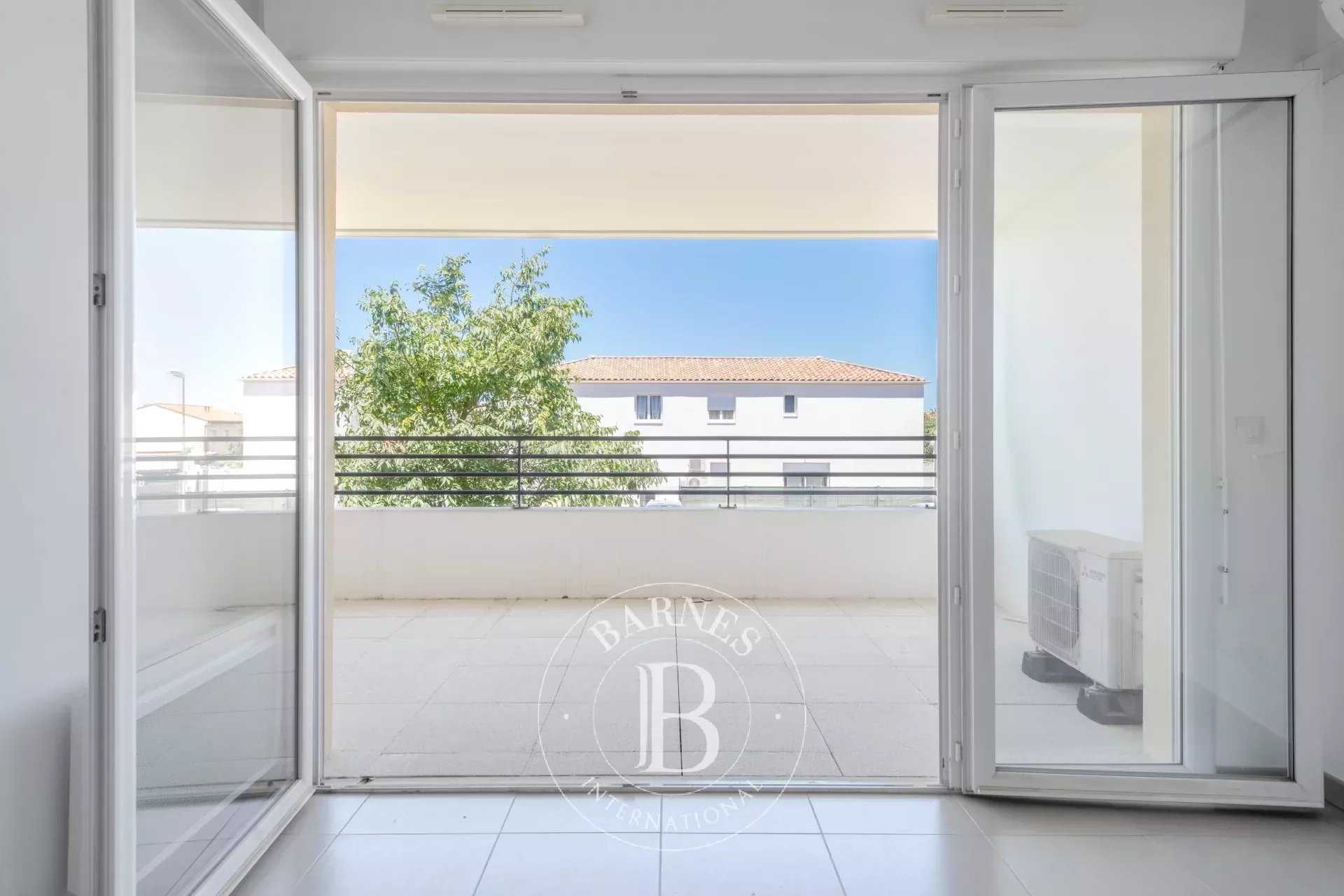 Appartement Châteauneuf-les-Martigues  -  ref 82941274 (picture 1)