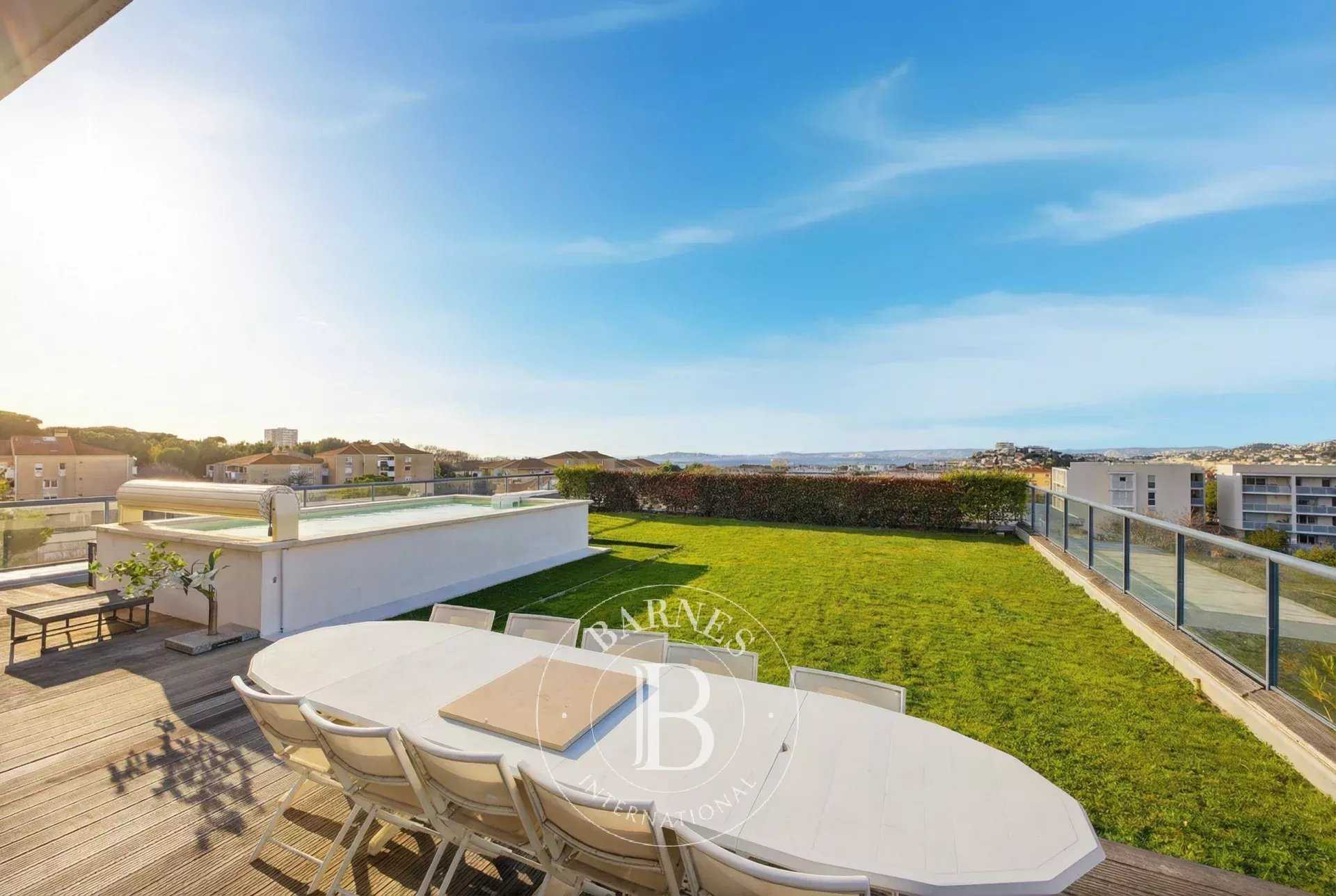 Appartement Marseille 13008  -  ref 86481003 (picture 2)