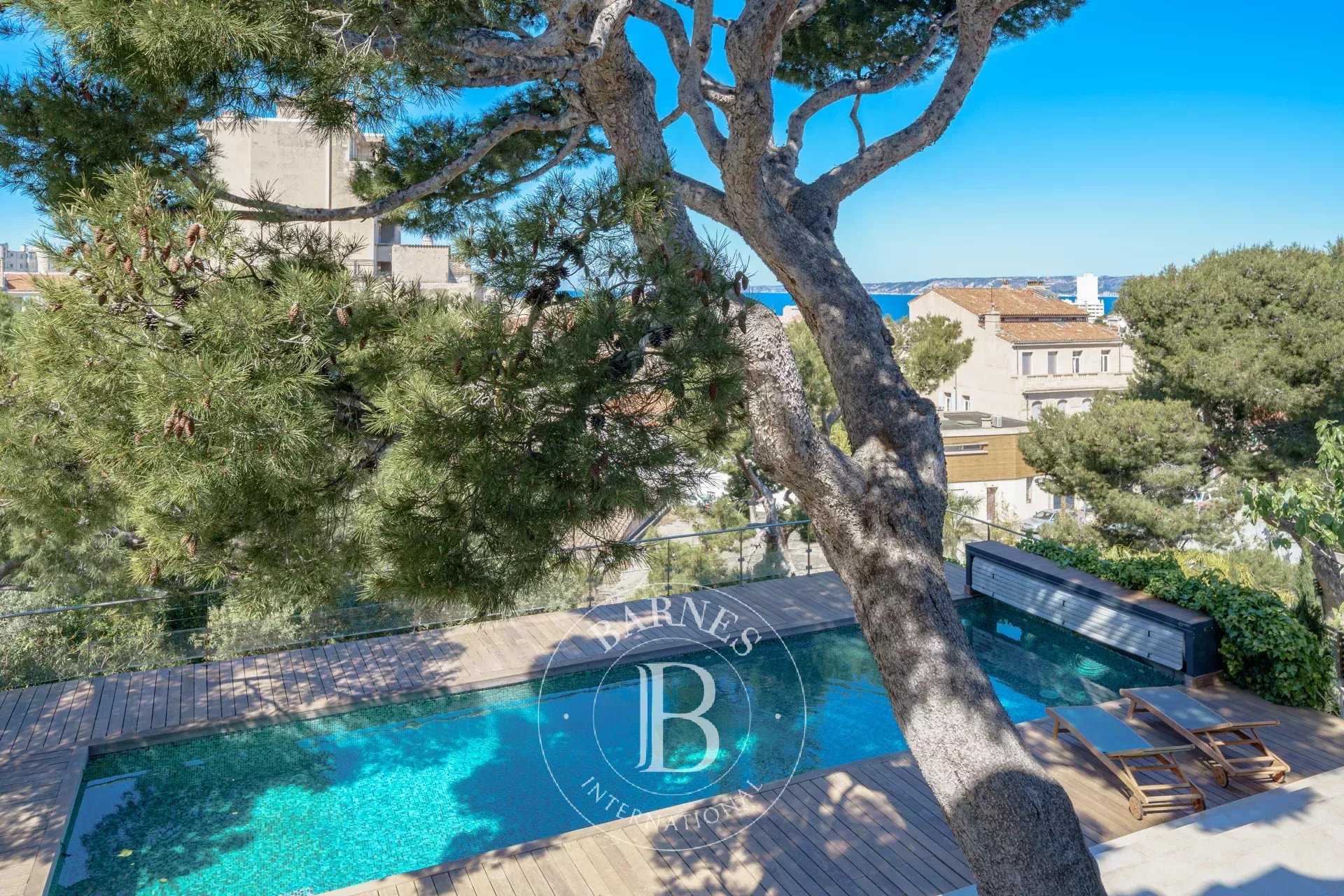 House Marseille 13007  -  ref 85863384 (picture 1)