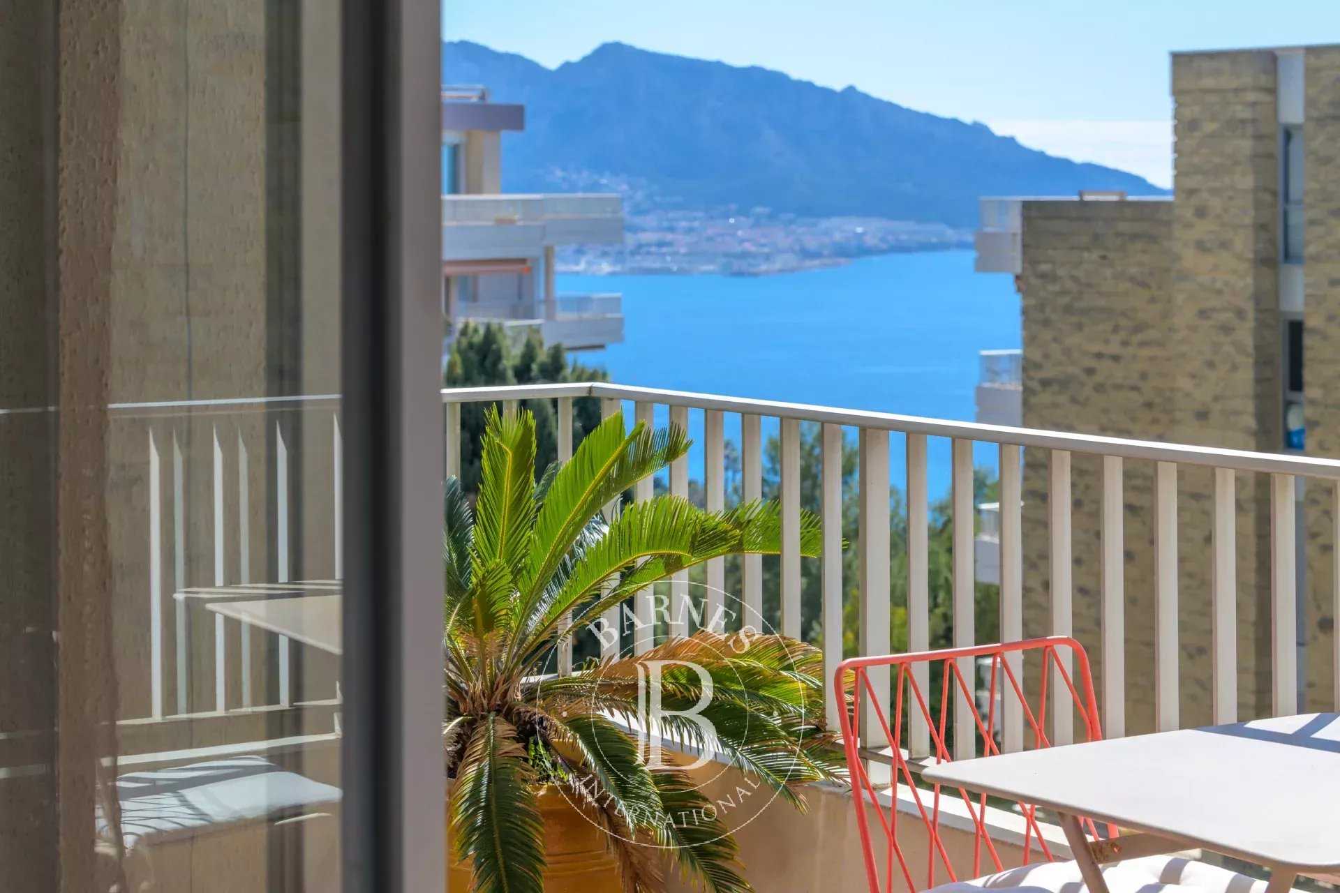 Apartment Marseille 13007  -  ref 86043551 (picture 3)
