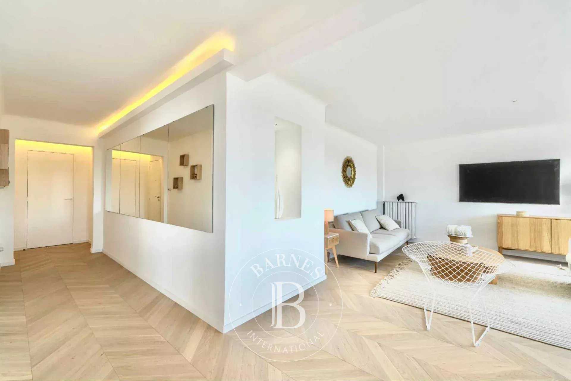 Appartement Marseille 13007  -  ref 86126983 (picture 2)