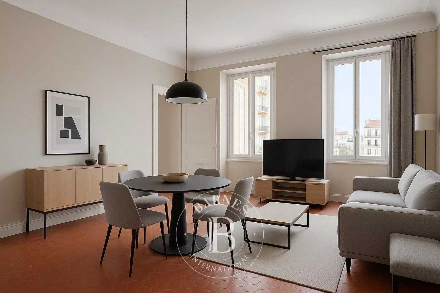 Appartement Marseille 13008  -  ref 83257076 (picture 1)