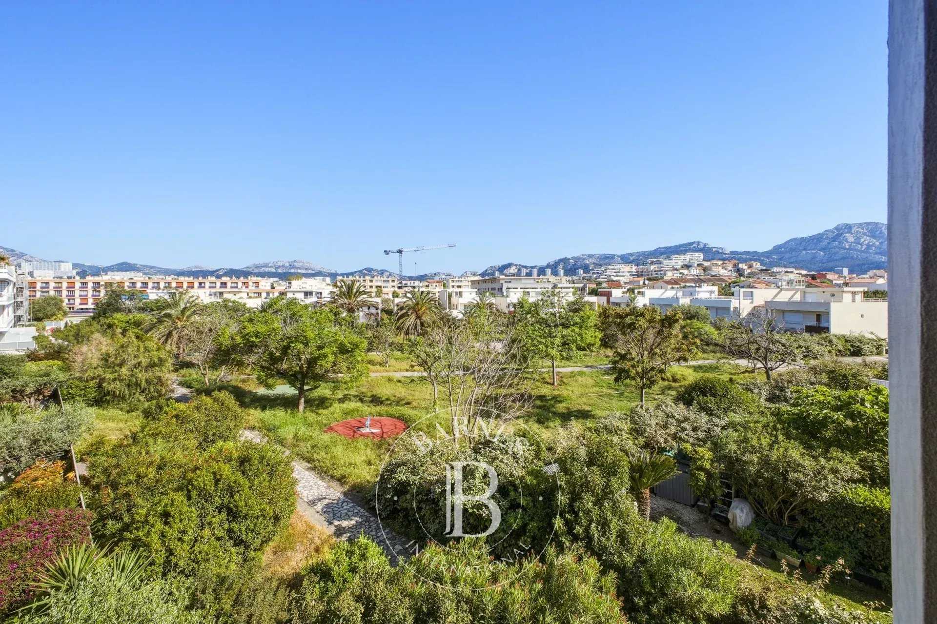 Appartement Marseille 13008  -  ref 86787606 (picture 2)
