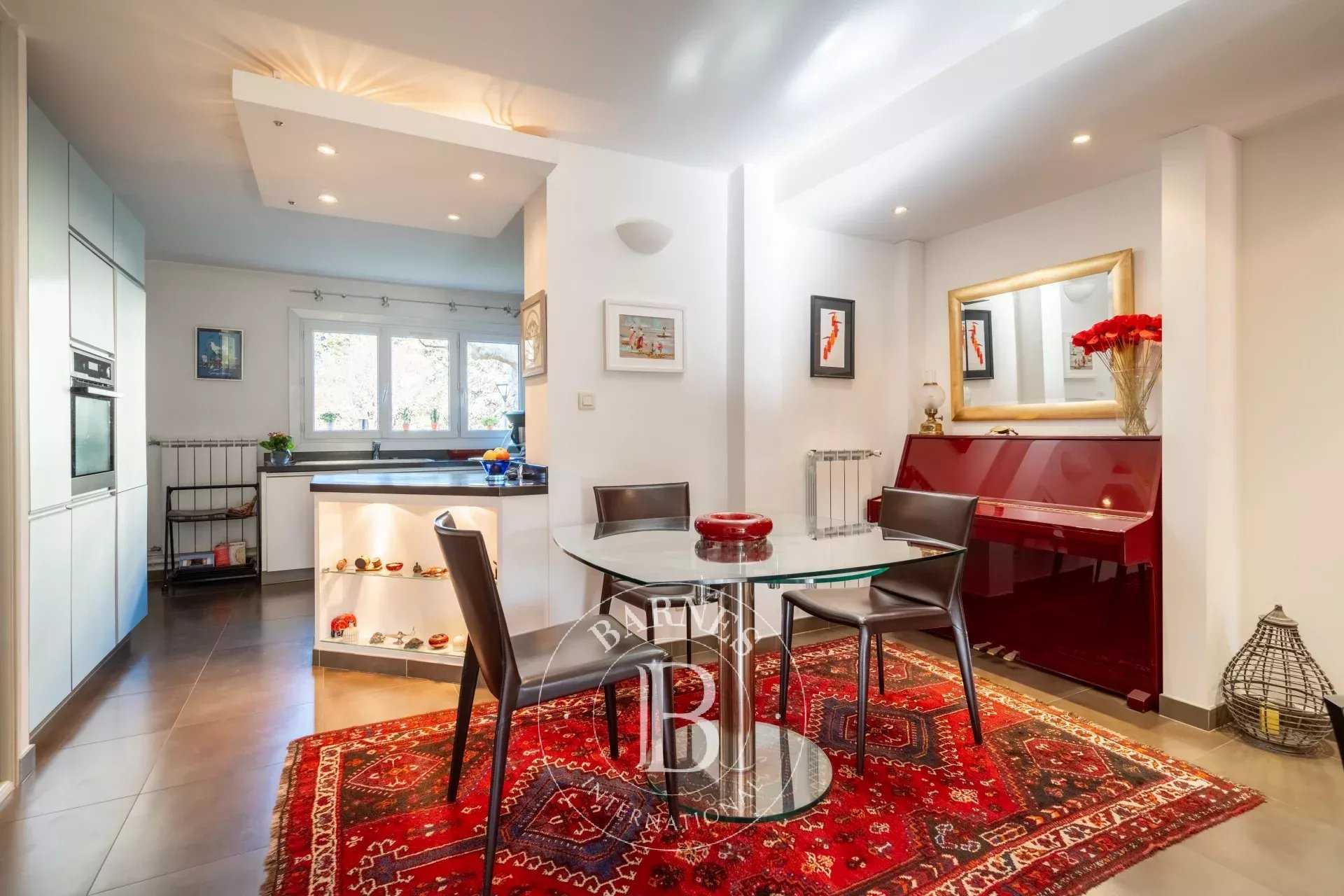 Appartement Marseille 13009  -  ref 85621868 (picture 2)