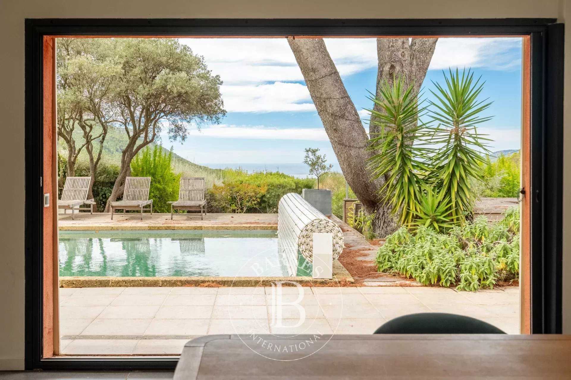 House Cassis  -  ref 86174265 (picture 1)