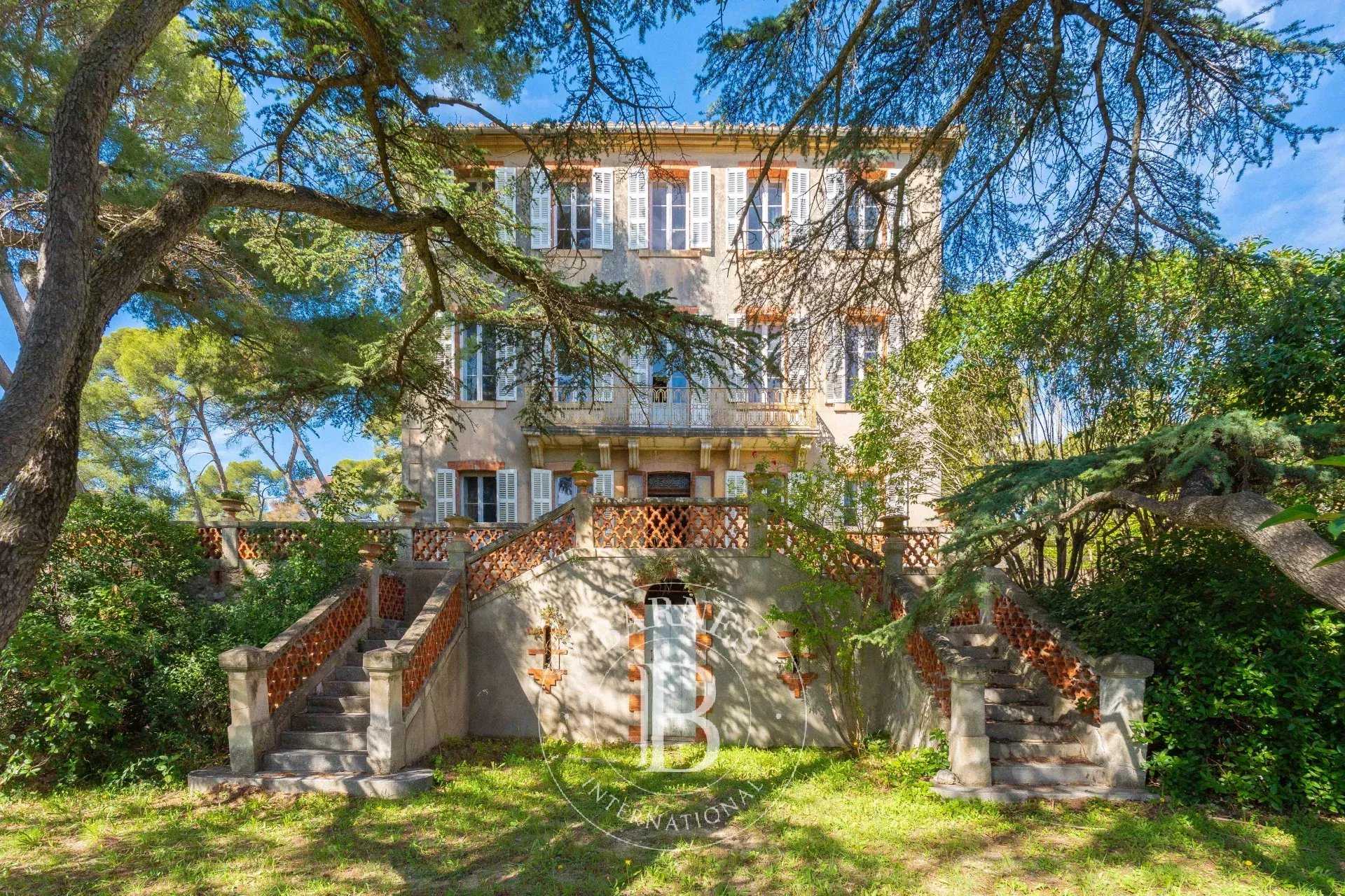 Property Cassis  -  ref 85758678 (picture 1)