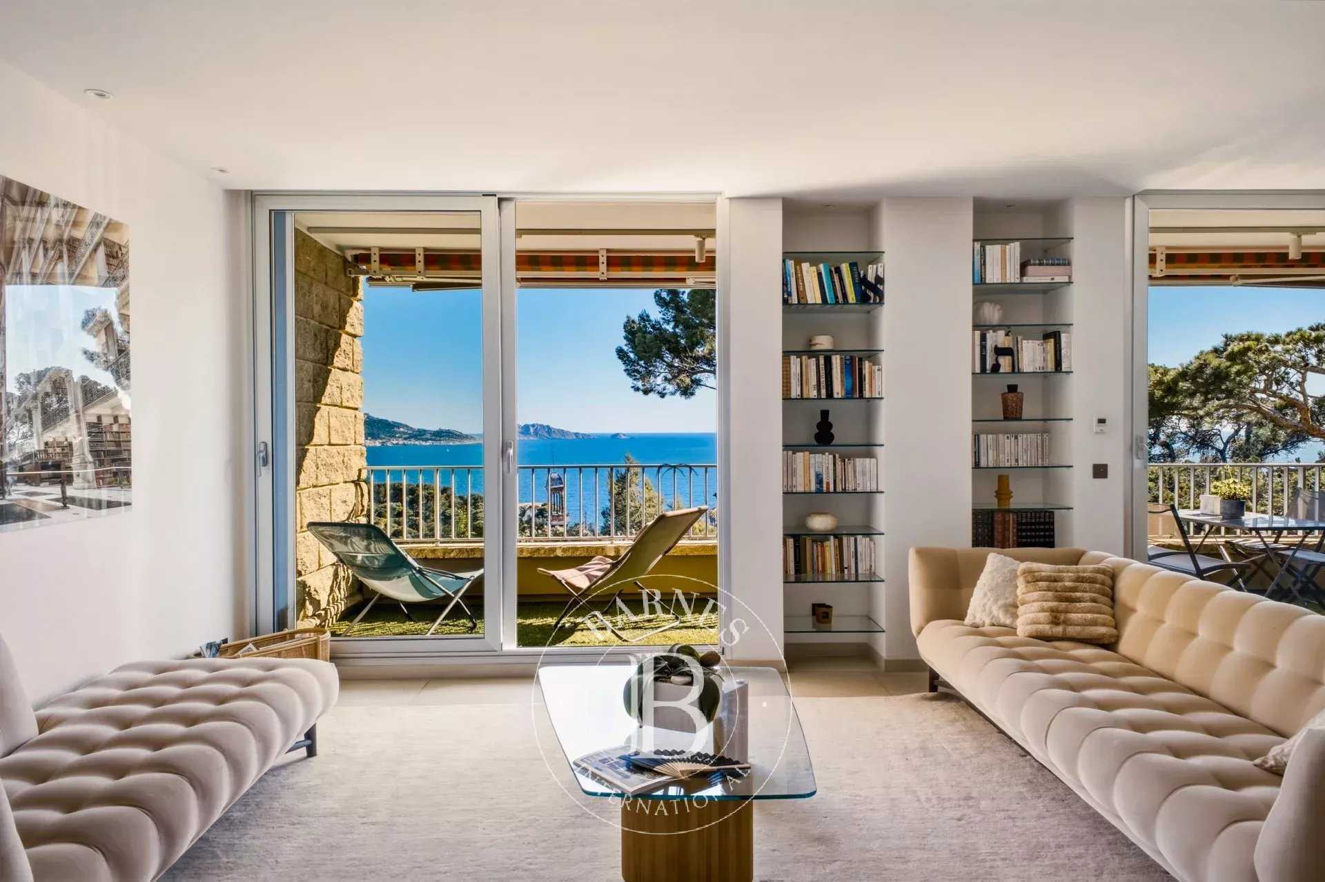 Marseille  - Apartment 3 Bedrooms