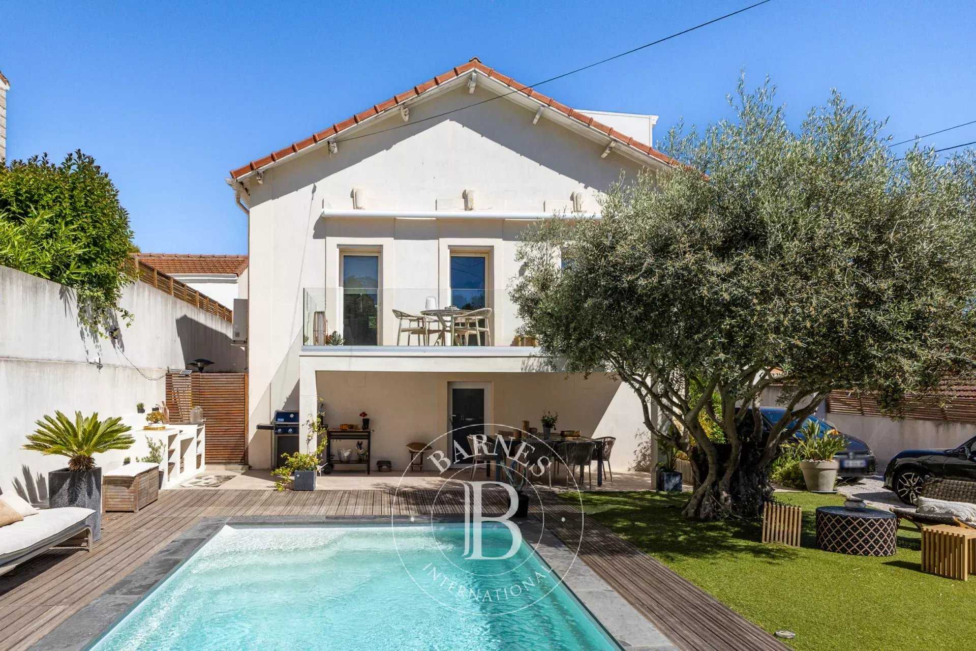 Maison Marseille 13009  -  ref 87044378 (picture 1)