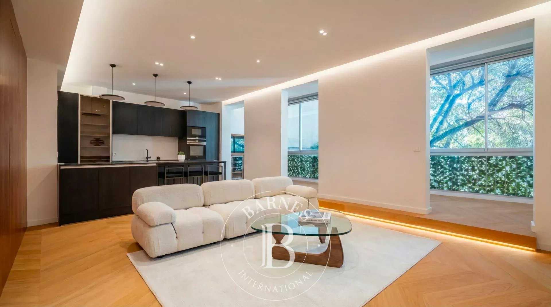 Apartment Marseille 13008  -  ref 86449165 (picture 2)