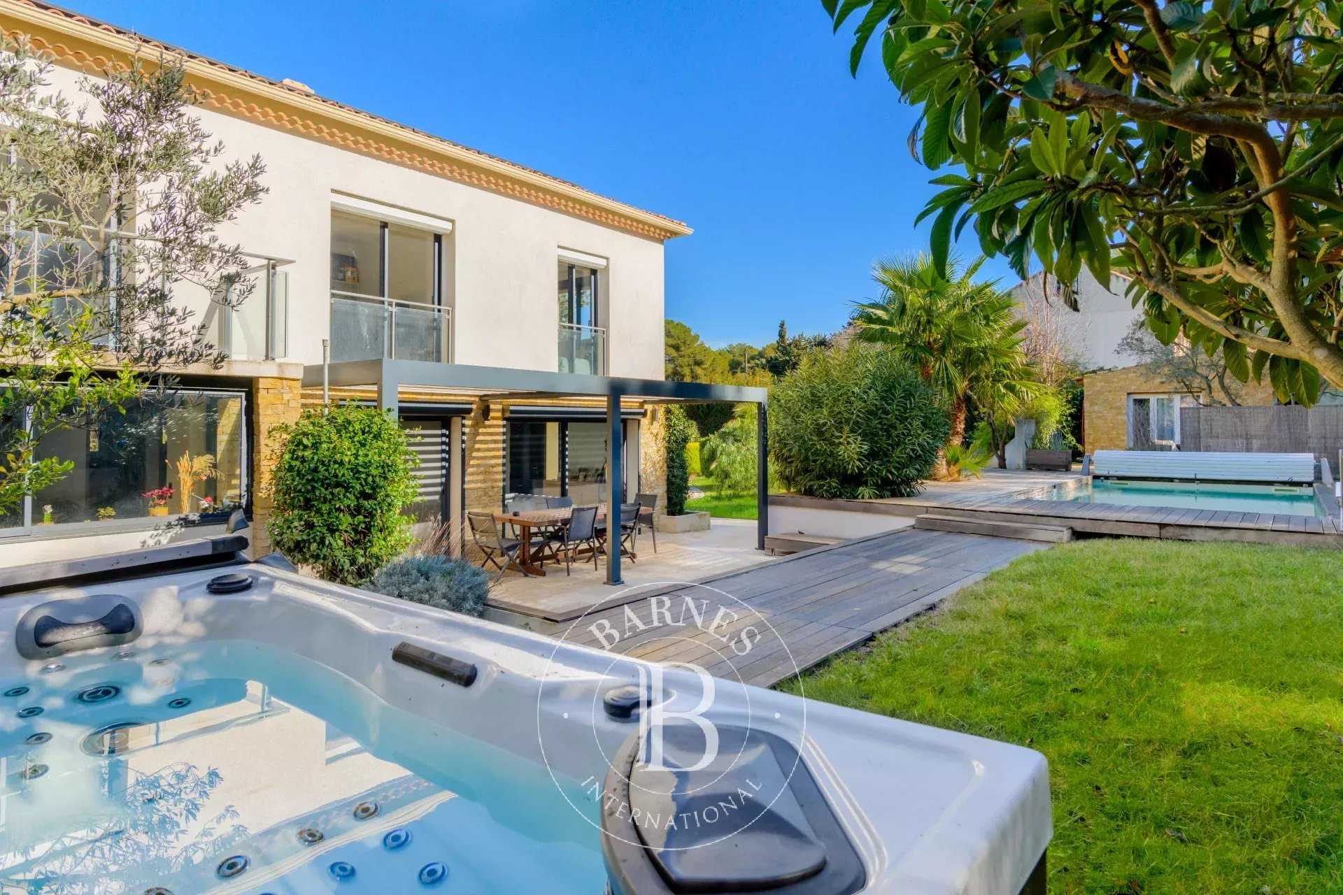 Villa Martigues  -  ref 85668393 (picture 2)