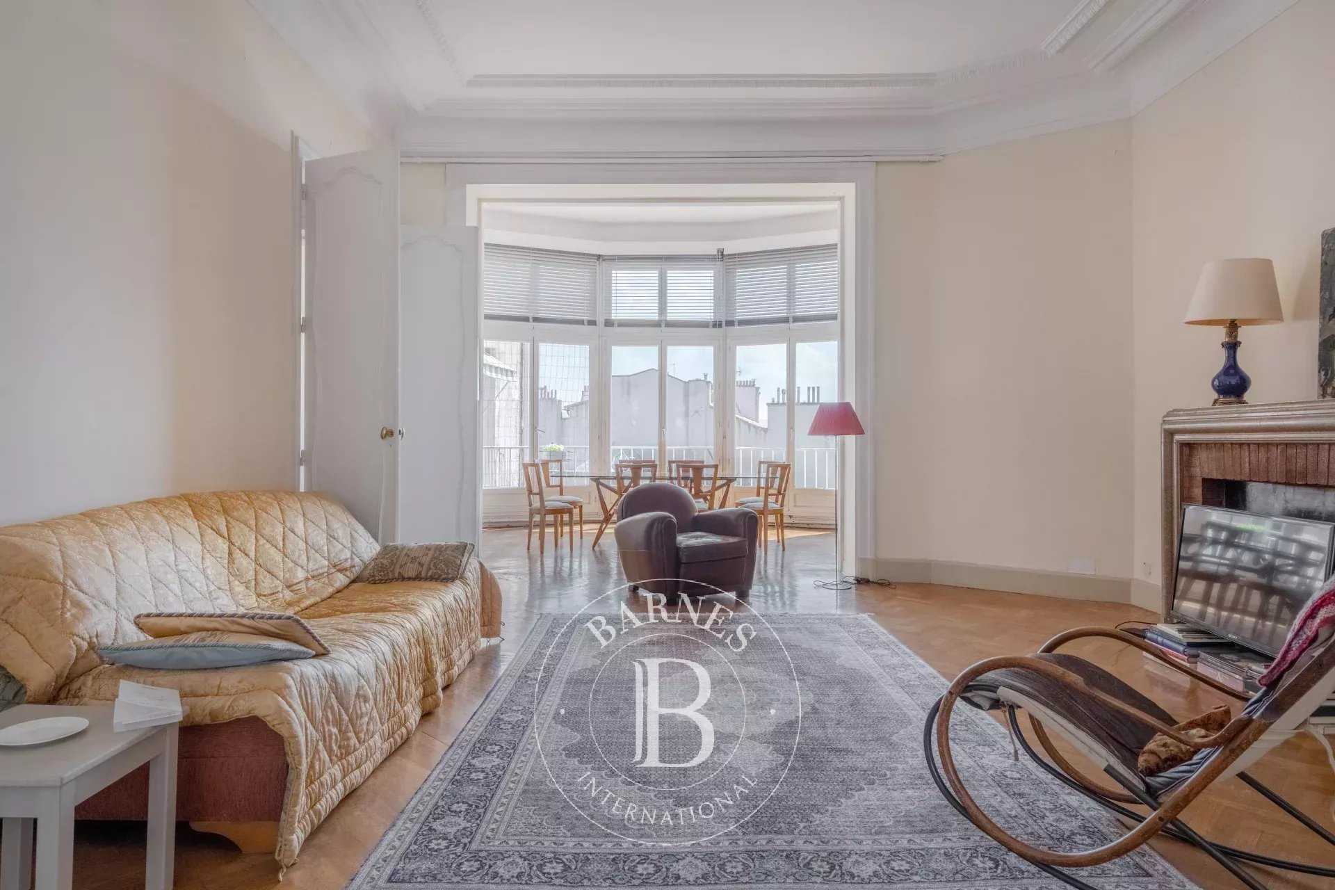 Appartement Marseille 13008  -  ref 82662751 (picture 1)