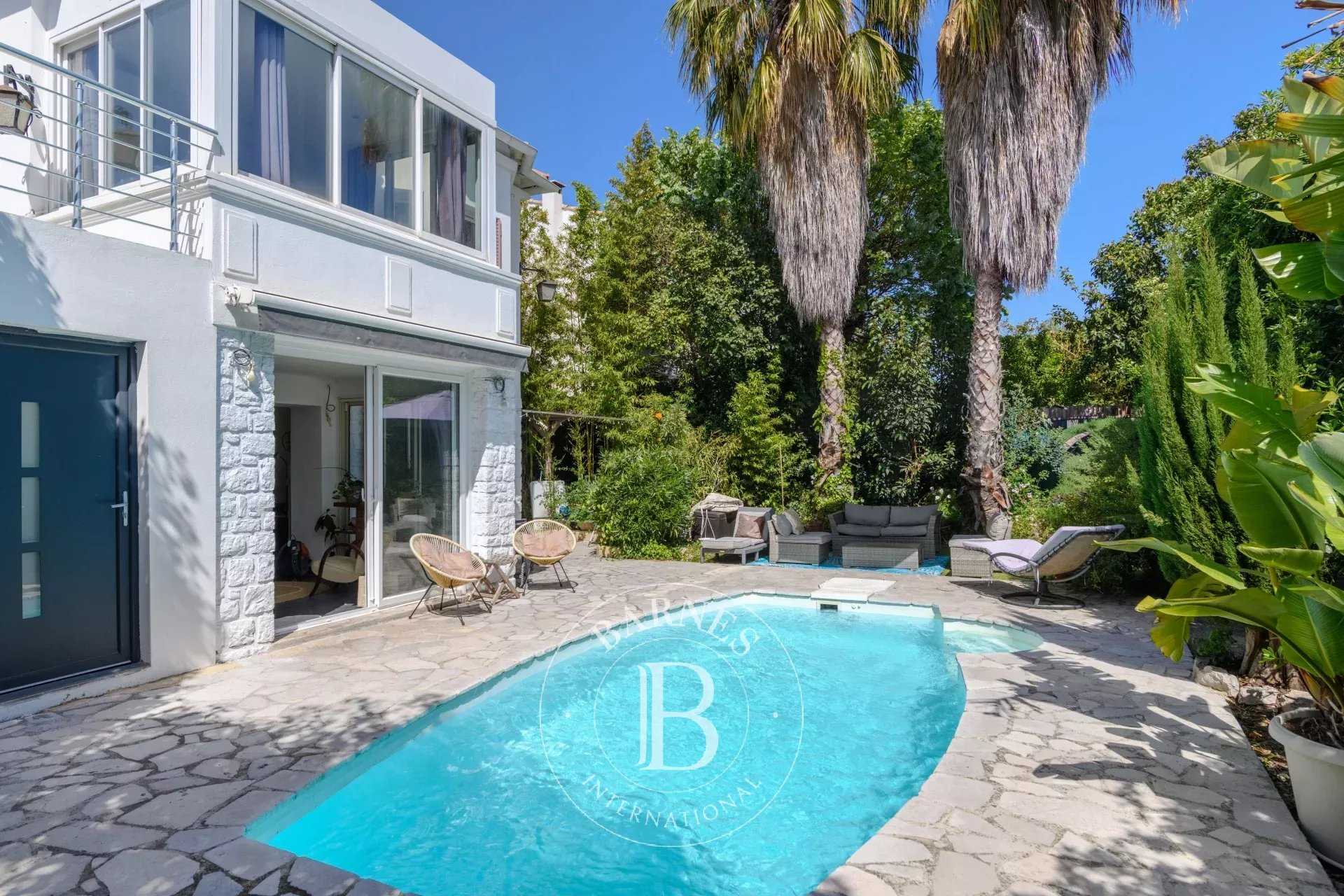 Villa Marseille 13008  -  ref 86933778 (picture 3)