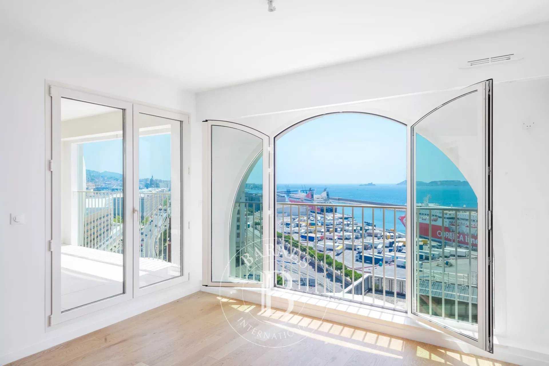 Appartement Marseille 13002  -  ref 83003205 (picture 1)