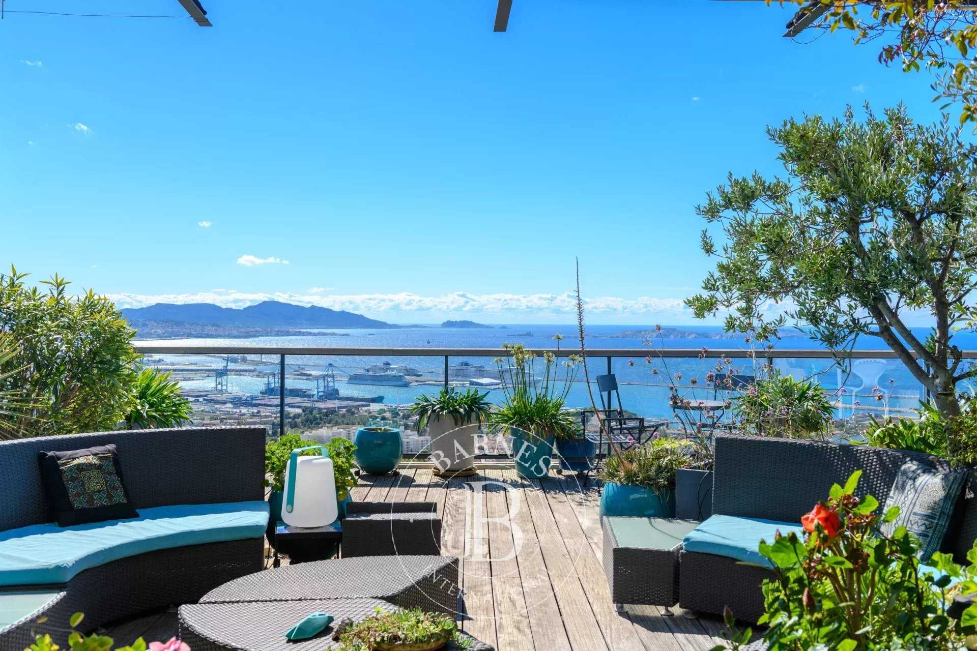 Marseille  - Apartment 3 Bedrooms