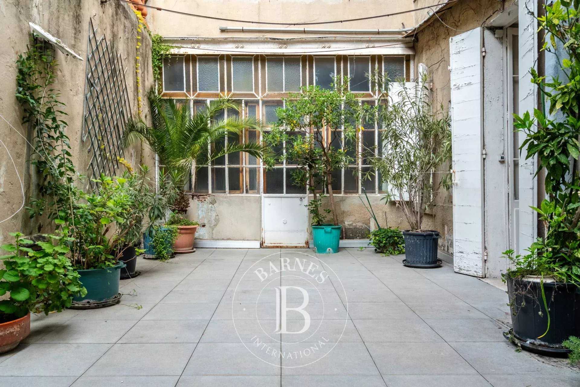 Apartment Marseille 13006  -  ref 85833741 (picture 1)