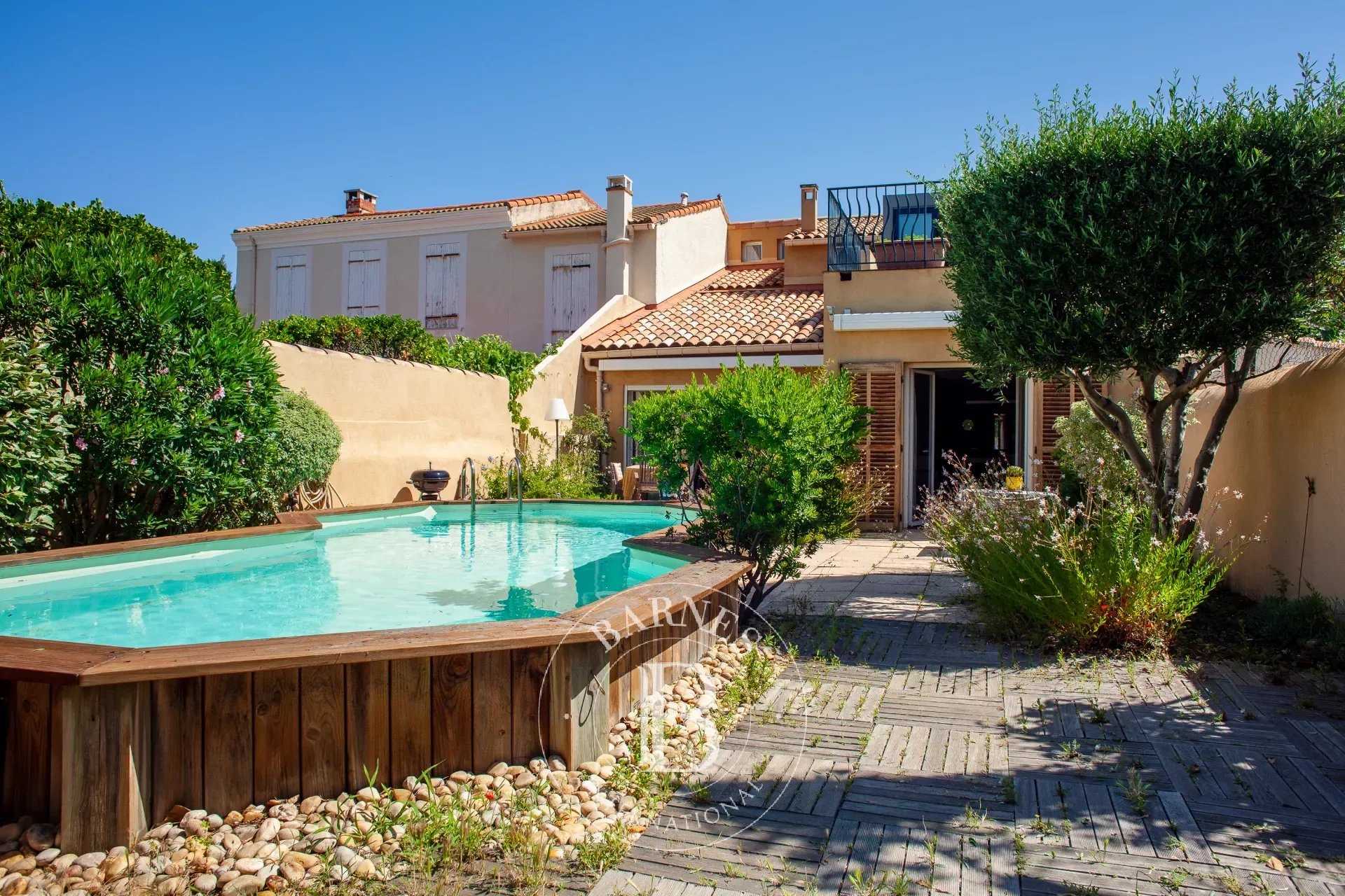 Maison Marseille 13008  -  ref 82828756 (picture 2)