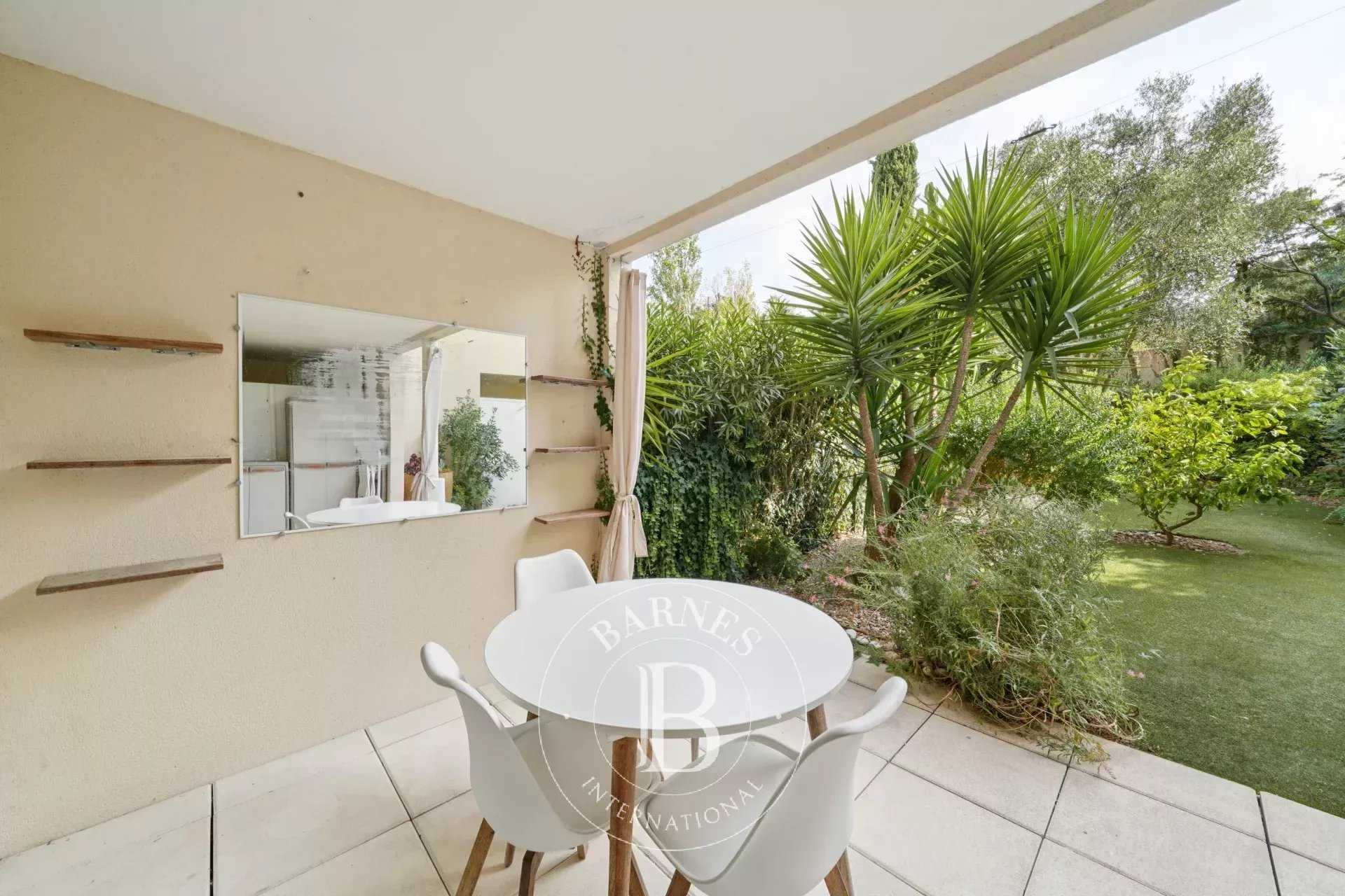 Piso Marseille 13008  -  ref 86171152 (picture 2)