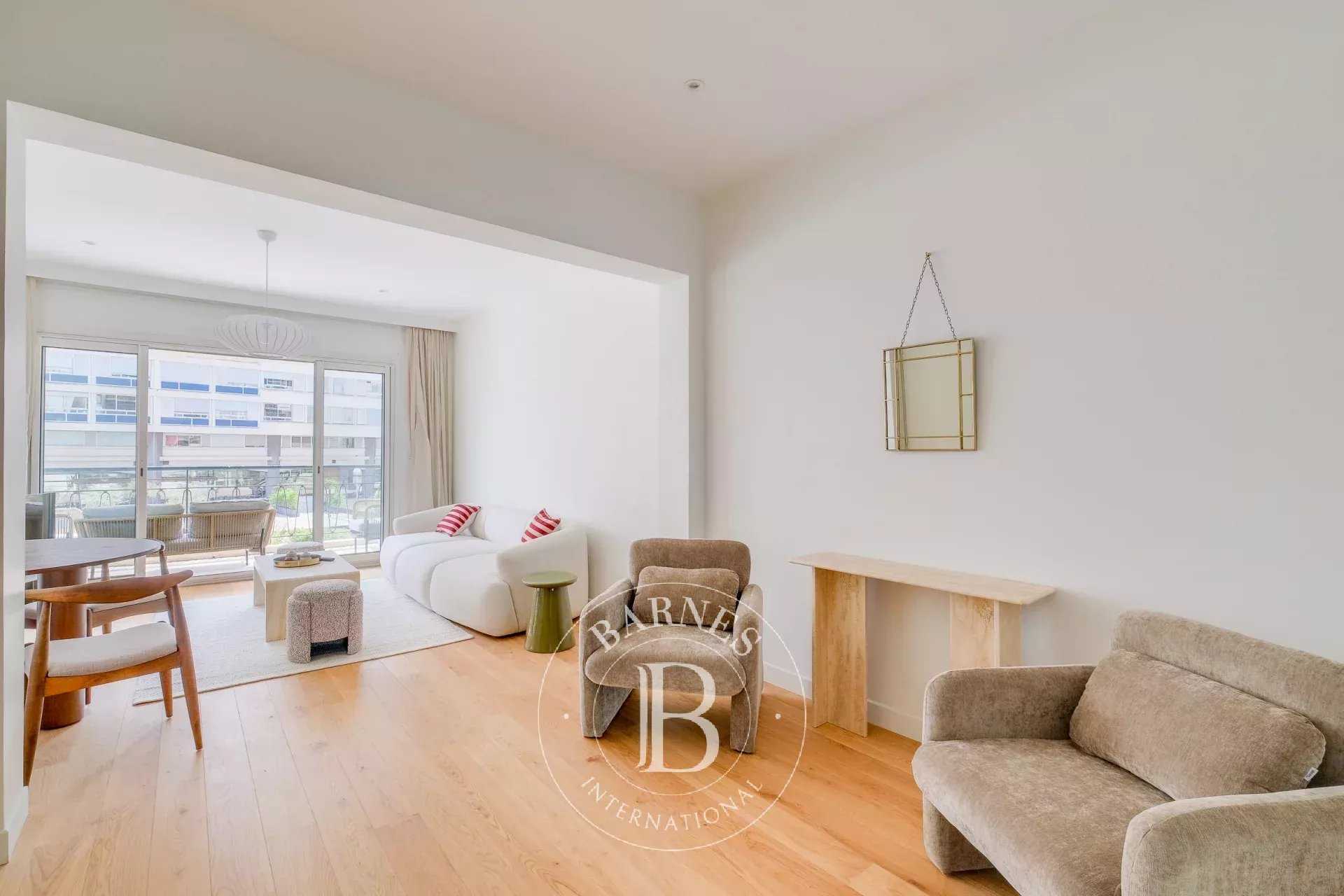 Apartment Marseille 13008  -  ref 86116892 (picture 2)