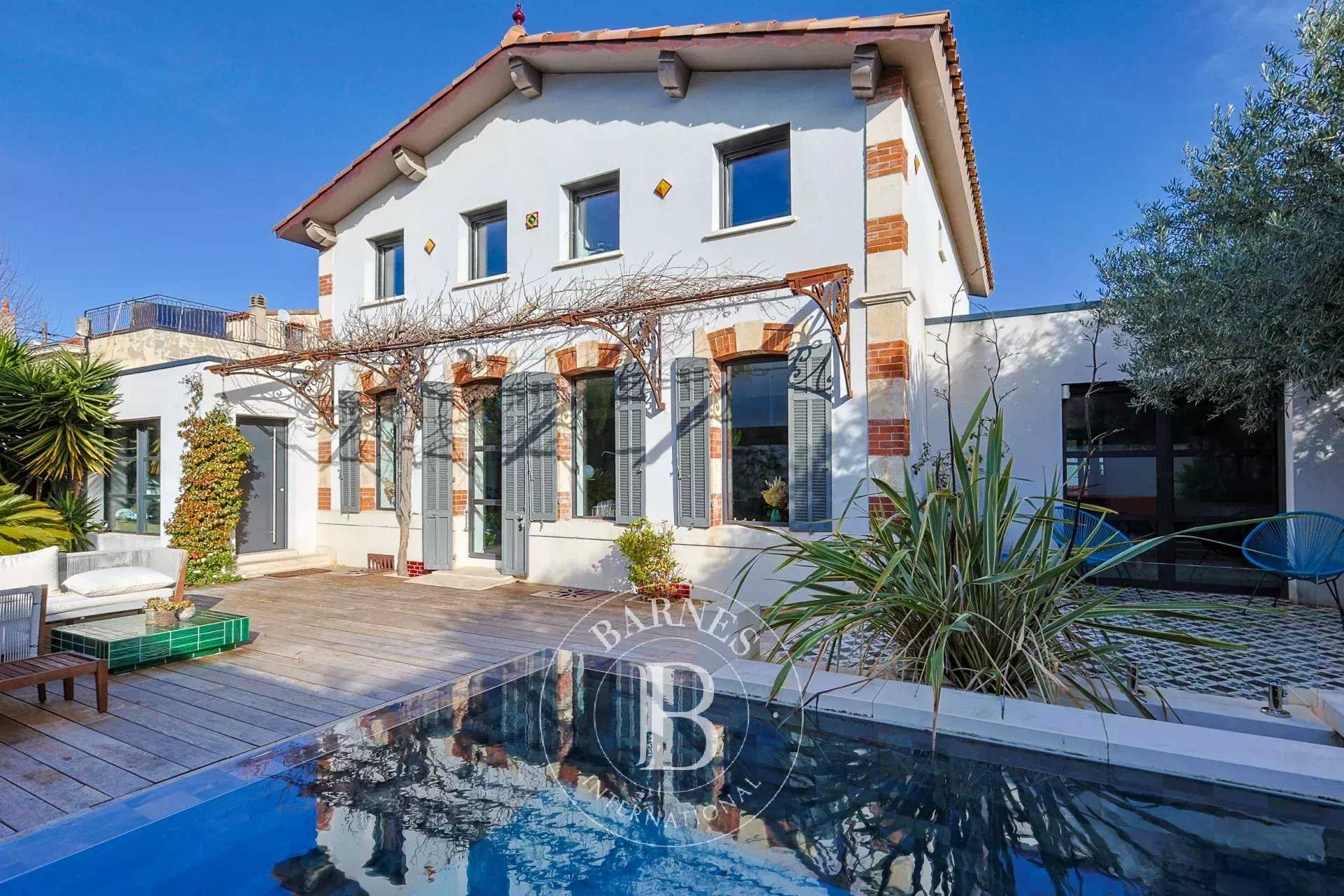 House Marseille 13012  -  ref 85834995 (picture 1)