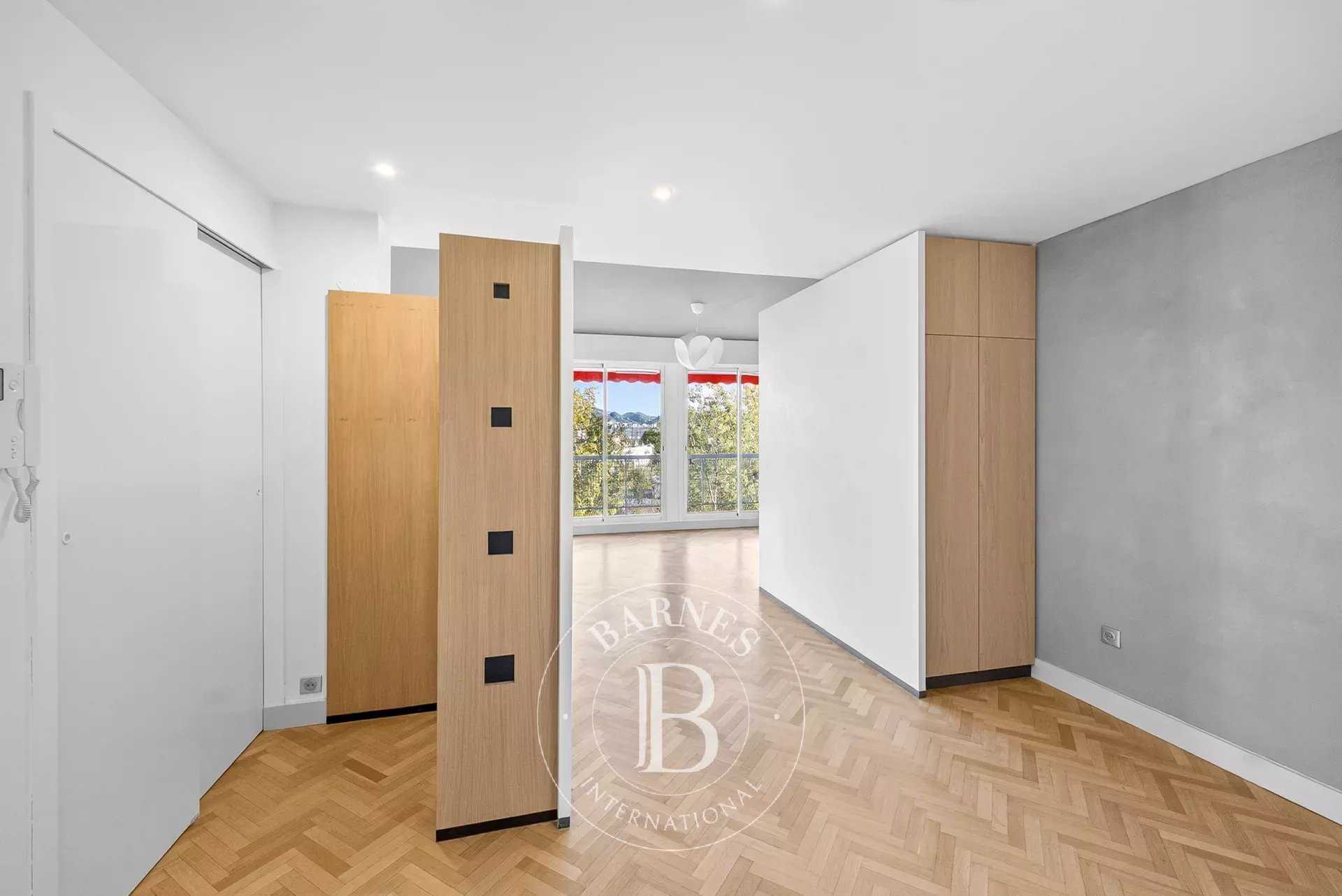 Appartement Marseille 13008  -  ref 86336357 (picture 2)