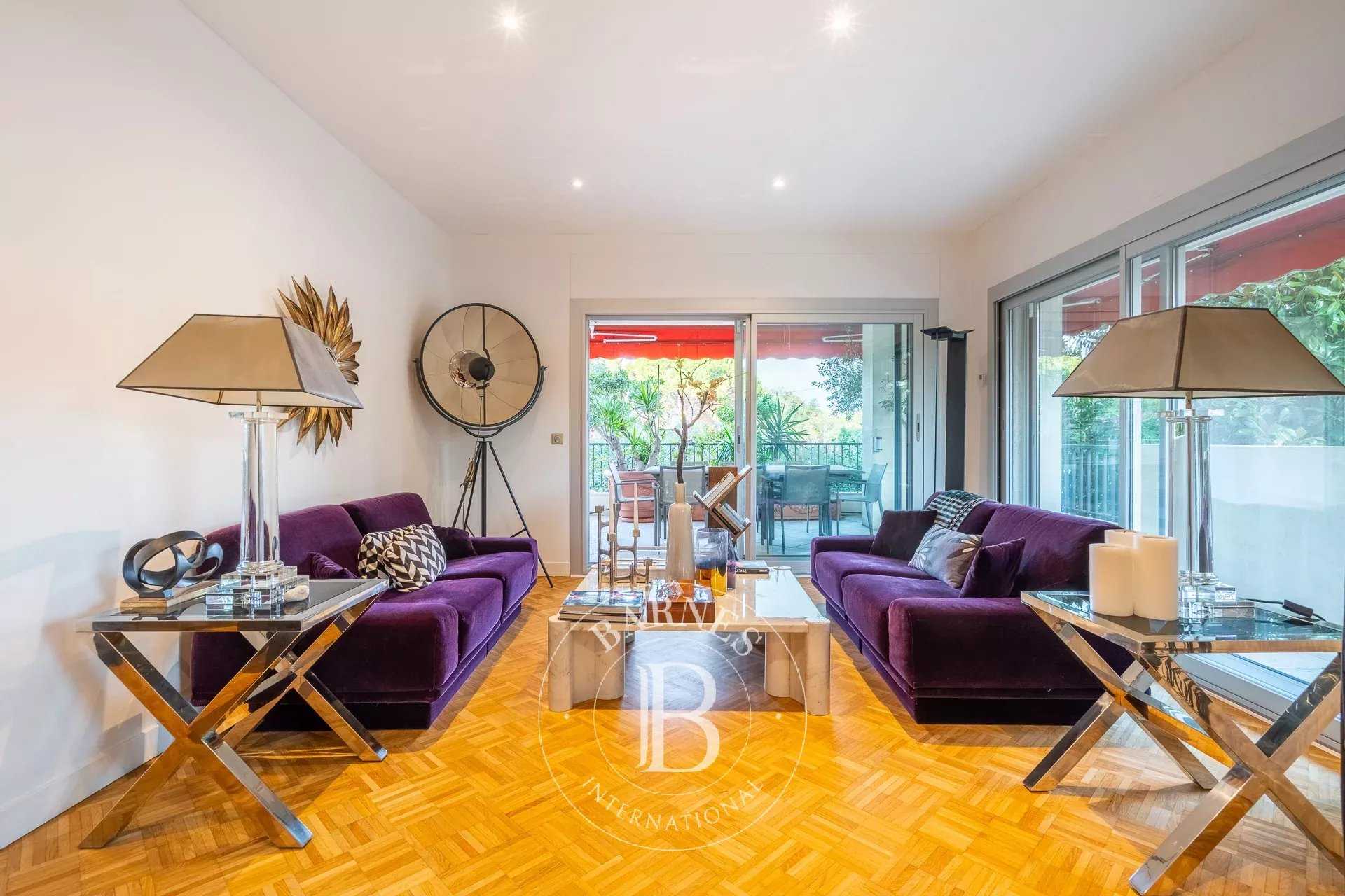 Appartement Marseille 13008  -  ref 83414728 (picture 1)