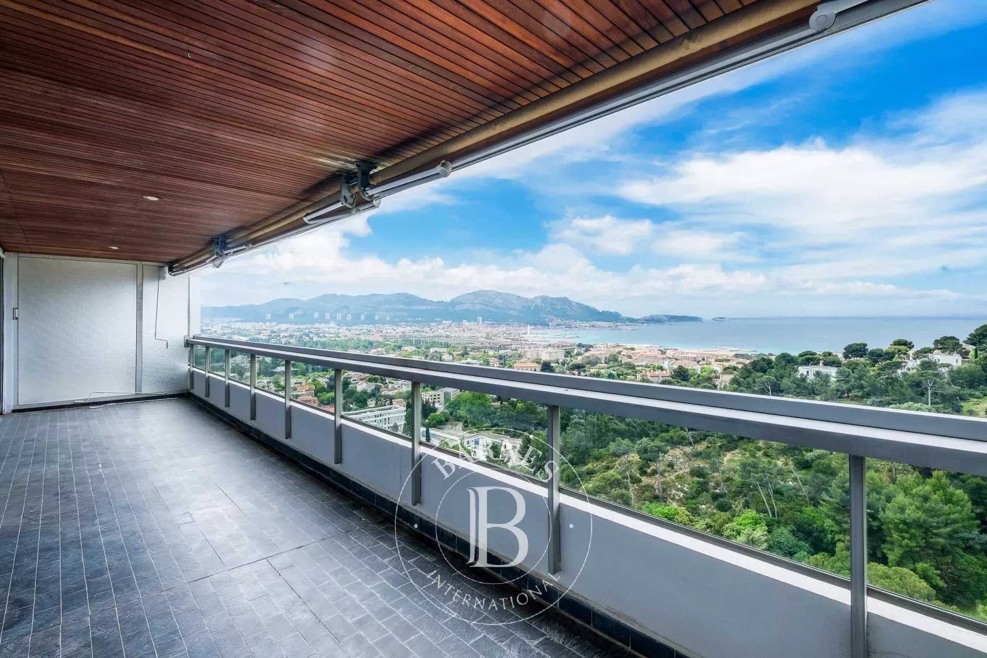 Apartment Marseille 13008  -  ref 85840254 (picture 2)