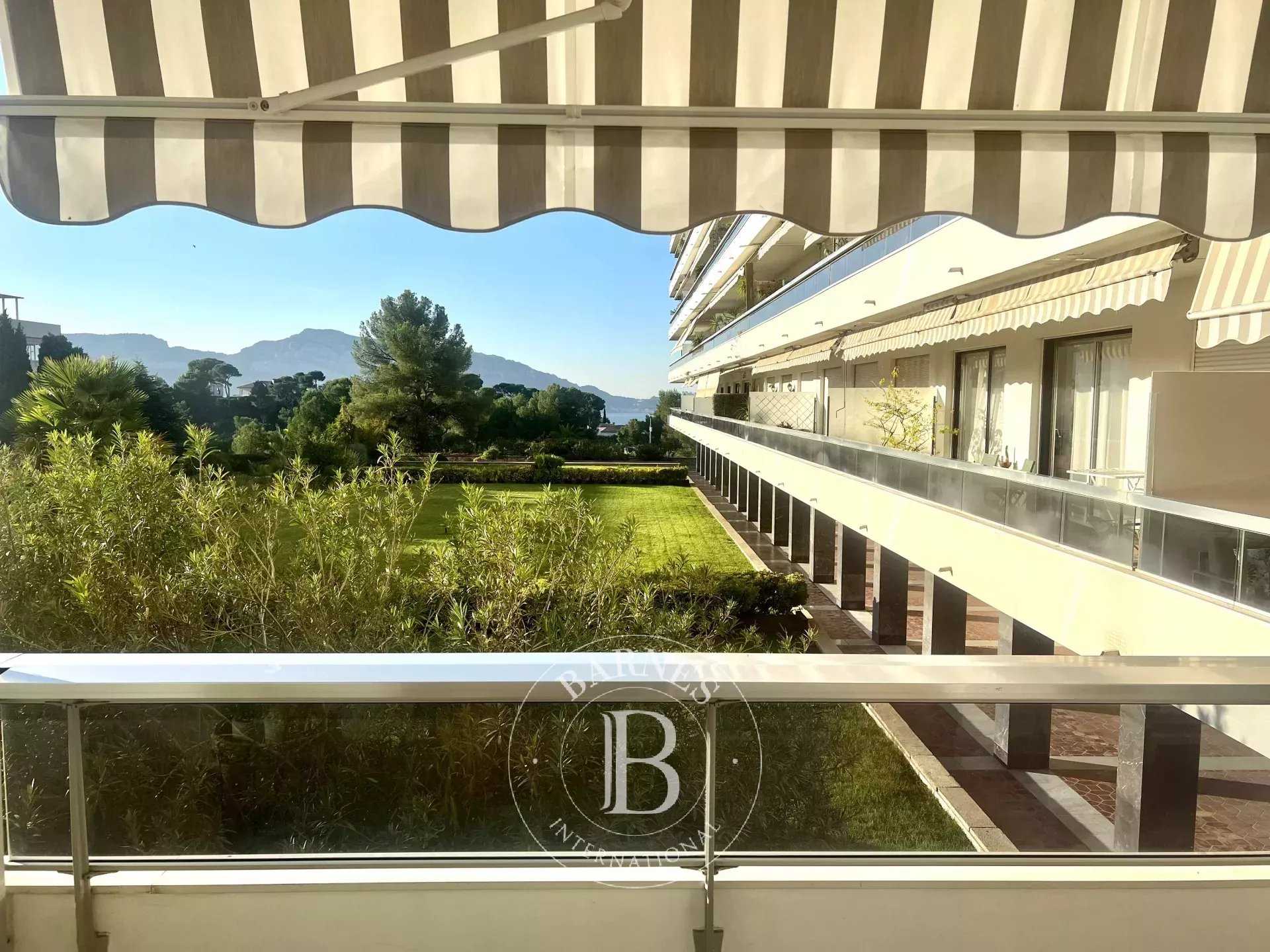 Piso Marseille 13008  -  ref 86643438 (picture 1)