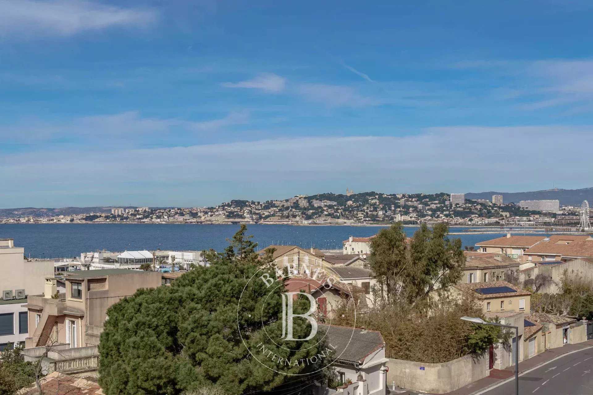 Appartement Marseille 13008  -  ref 85658936 (picture 1)