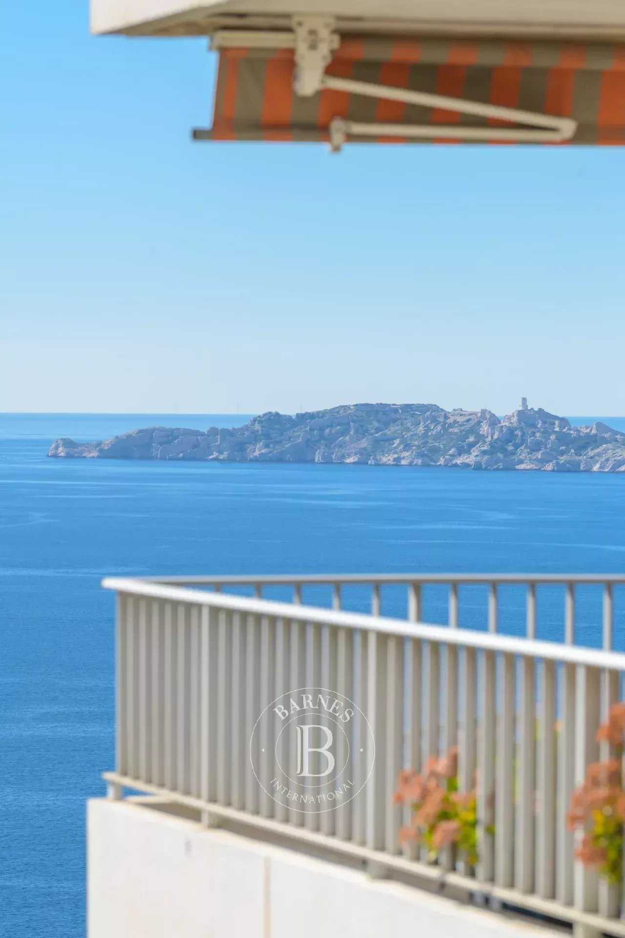 Appartement Marseille 13007  -  ref 85775187 (picture 3)