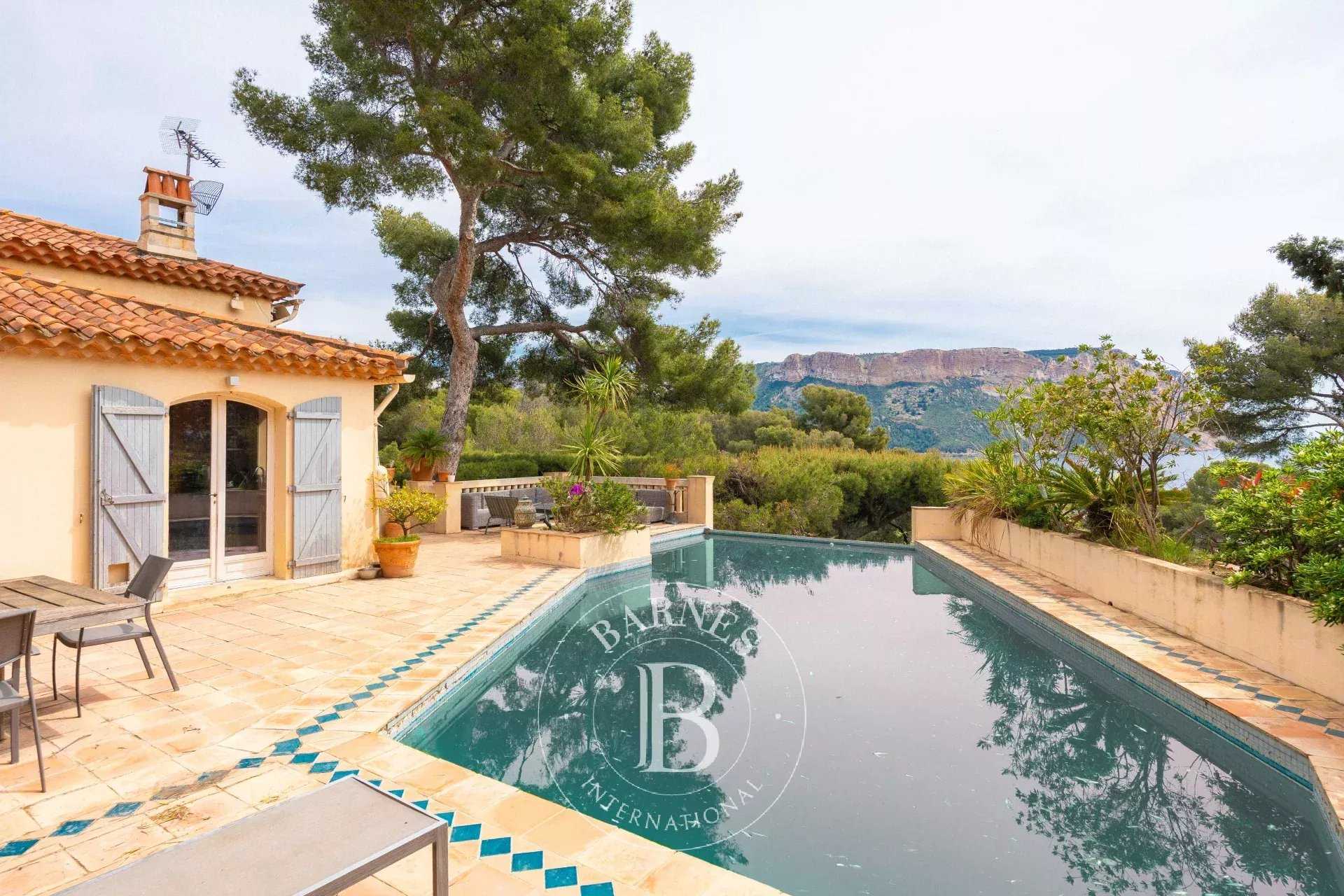 Maison Cassis  -  ref 85856008 (picture 3)